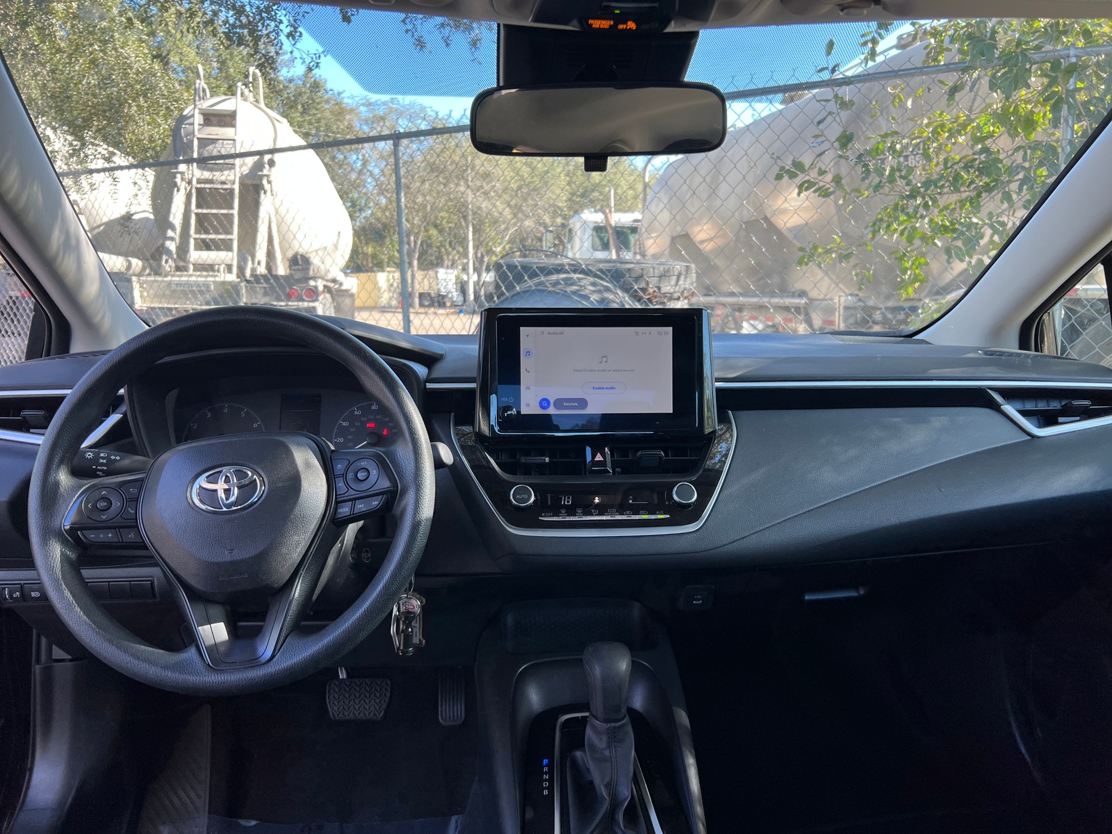 Thumbnail: 2025 Toyota Corolla - 3