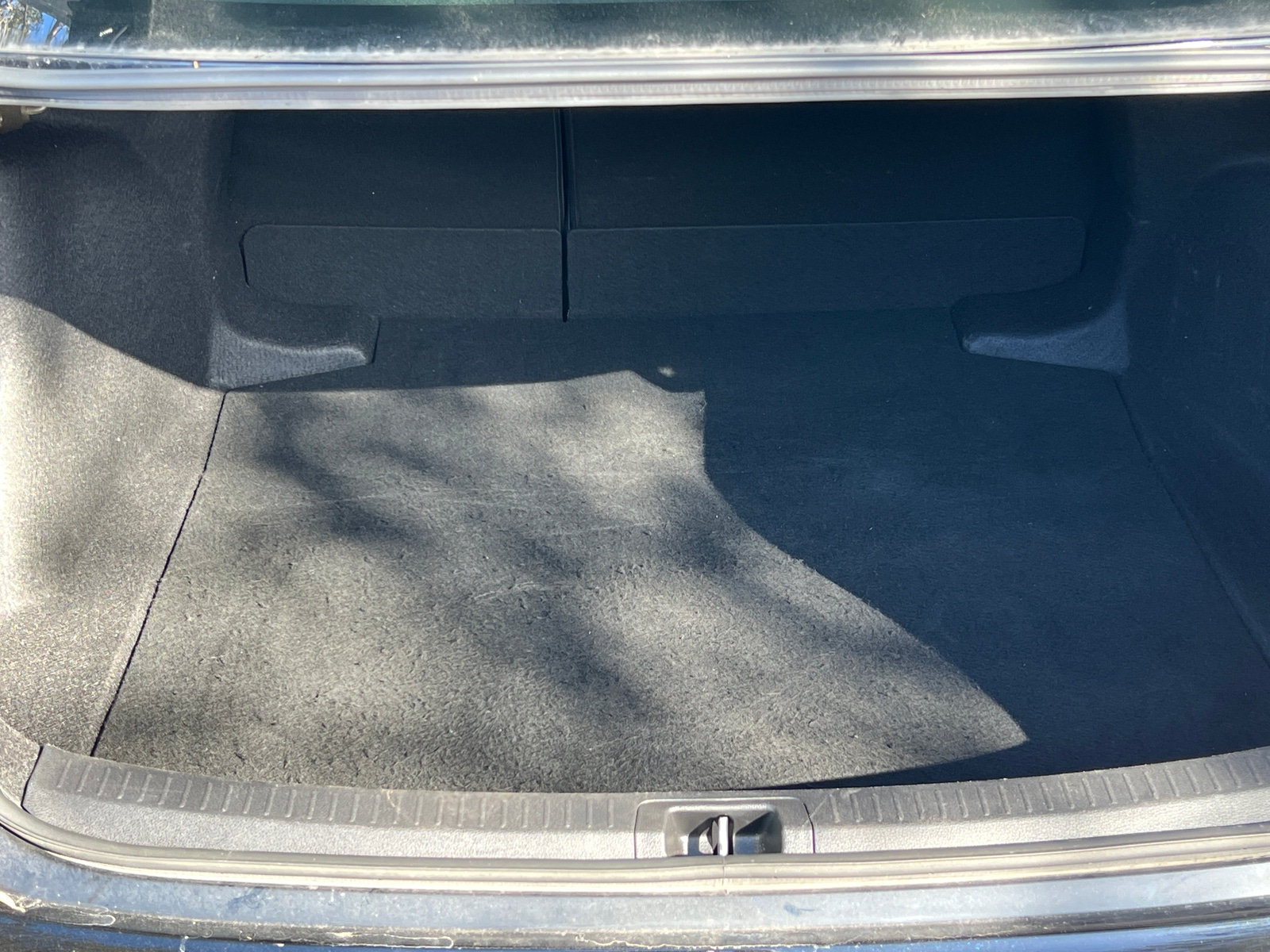 Thumbnail: 2025 Toyota Corolla - 4