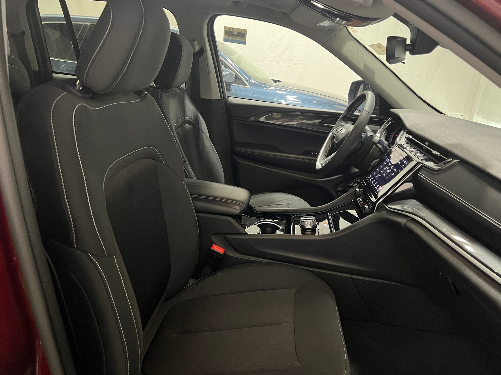 Thumbnail: 2023 Jeep Grand Cherokee - 2