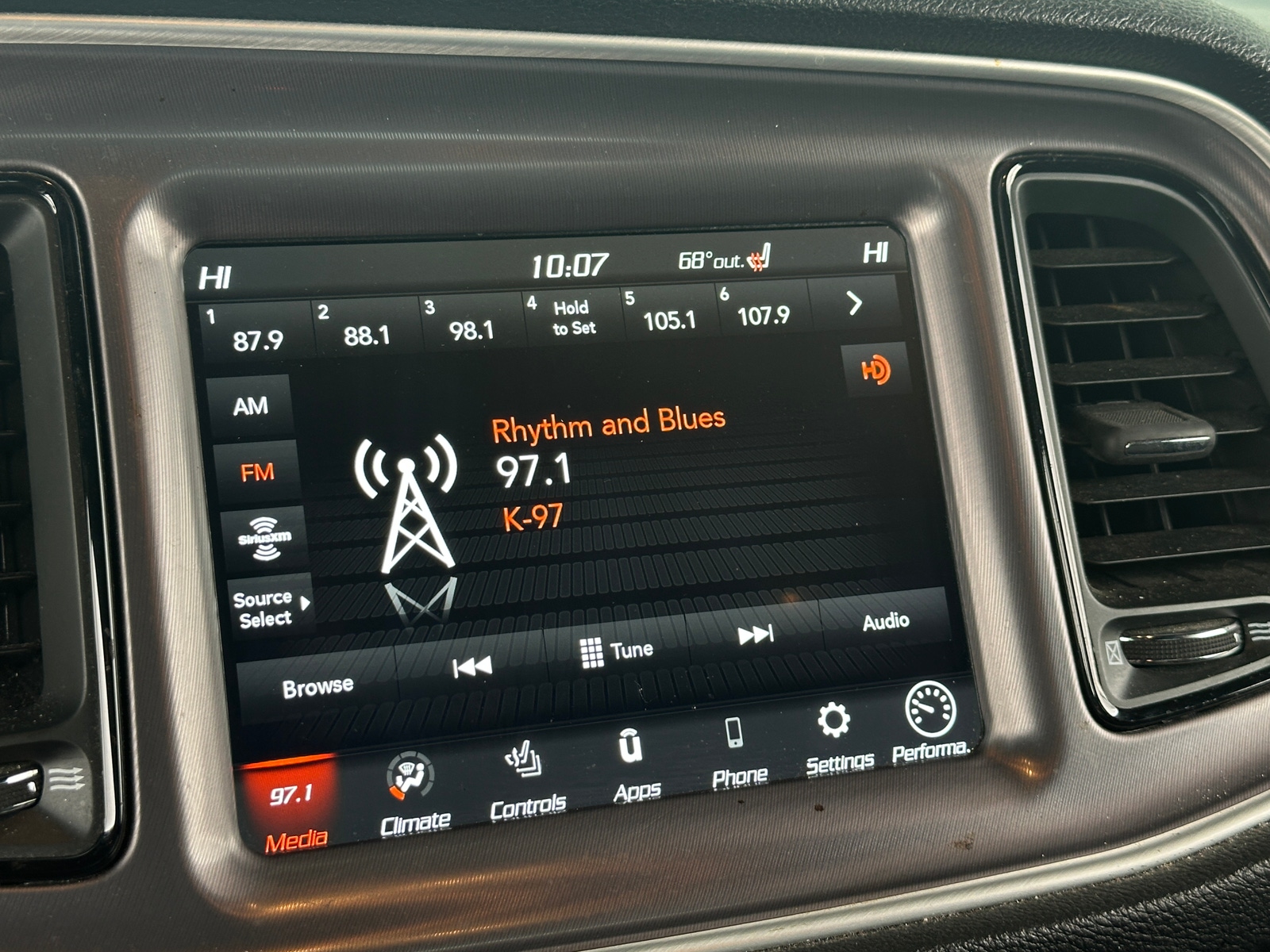 Thumbnail: 2020 Dodge Challenger - 3