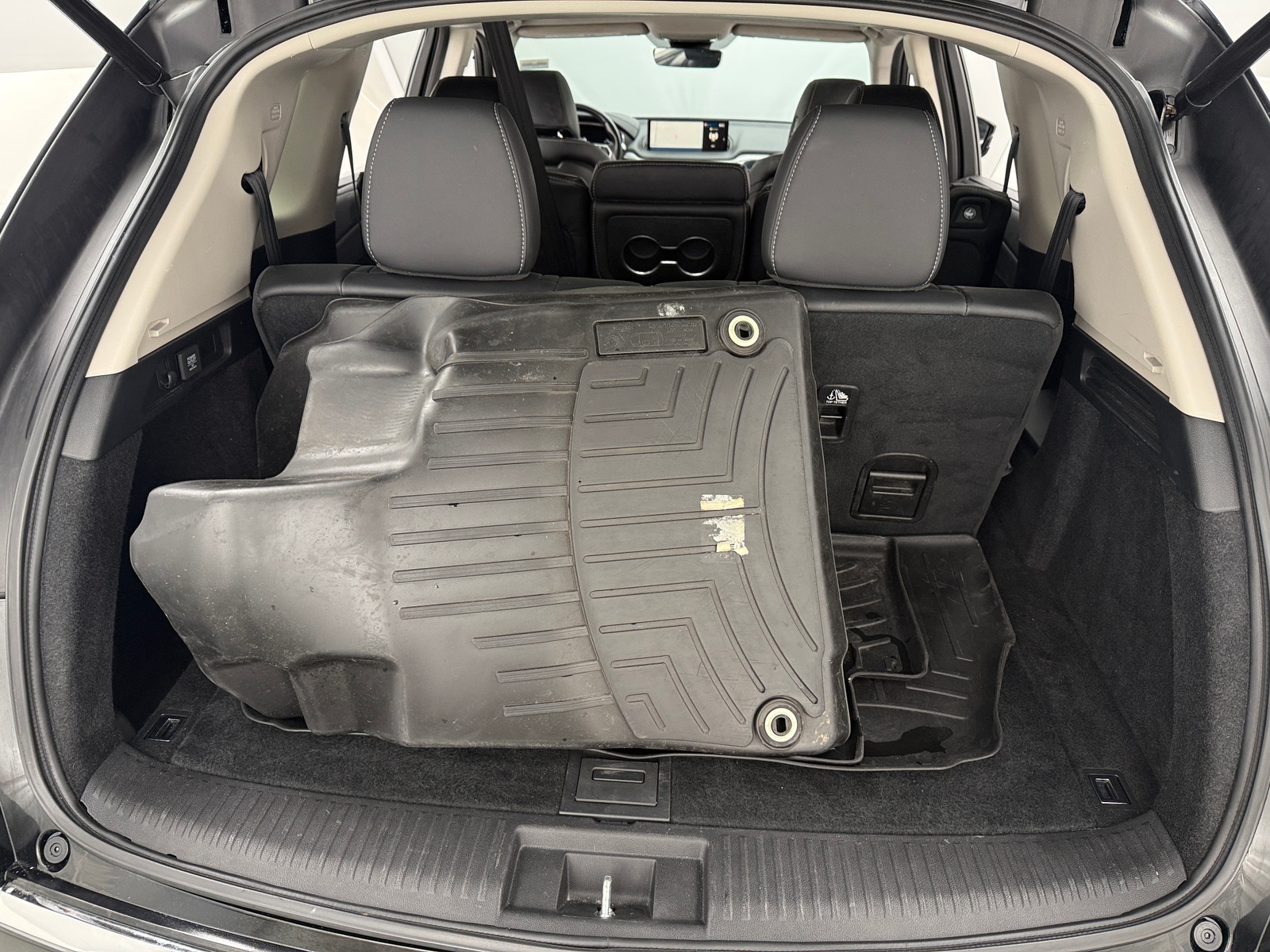 Thumbnail: 2023 Acura MDX - 6