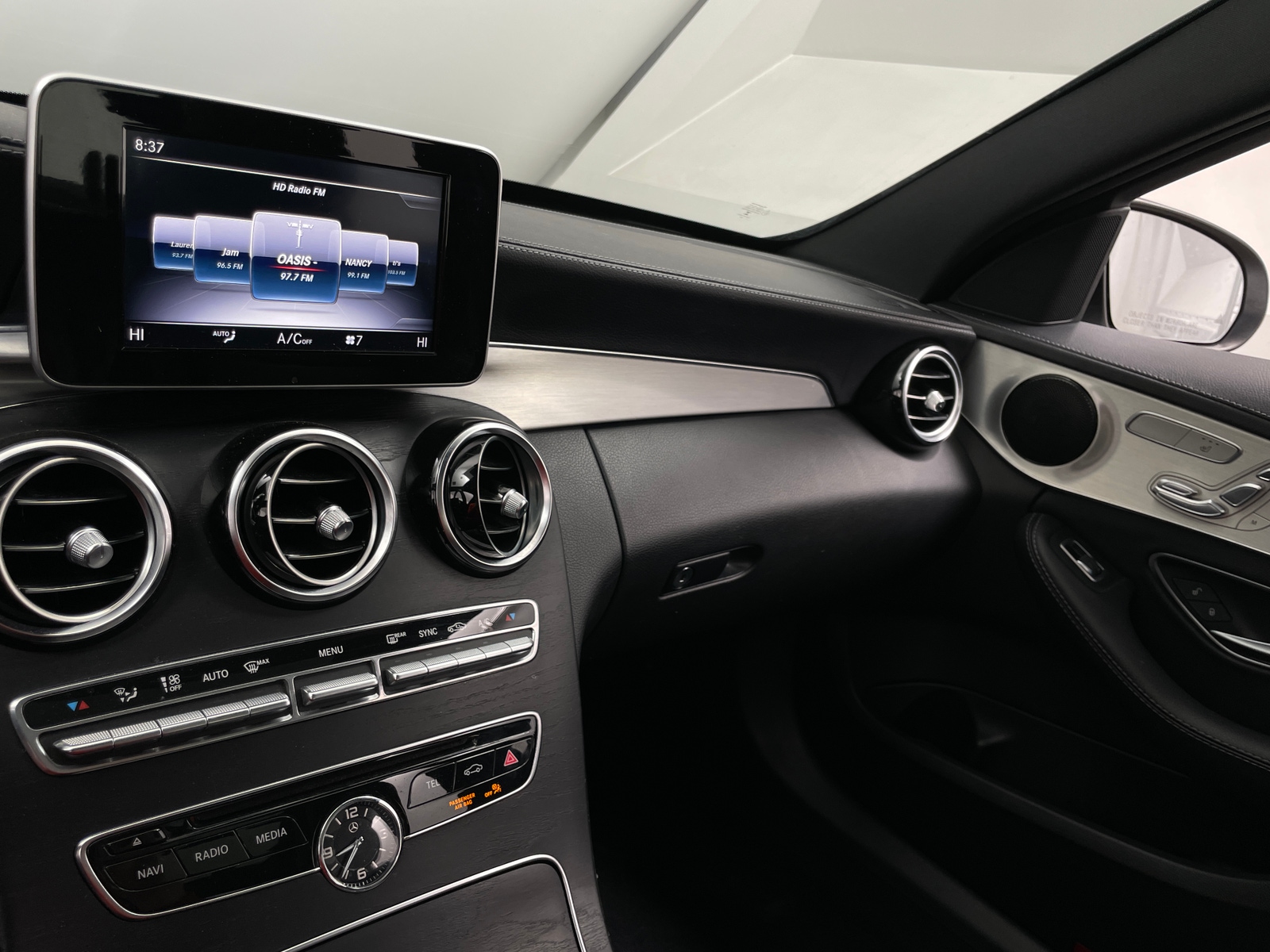 Thumbnail: 2018 Mercedes-Benz C-Class - 3