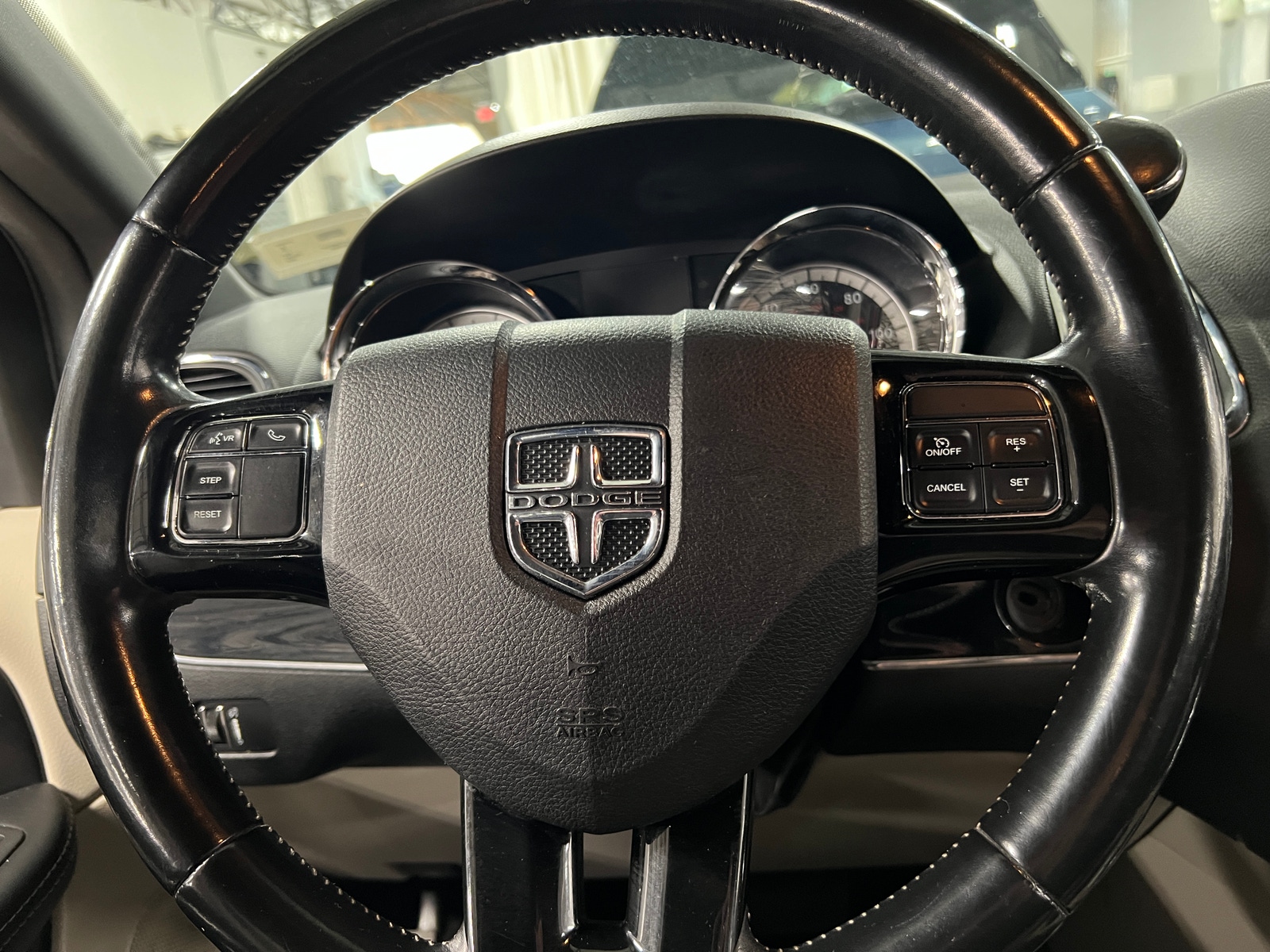 Thumbnail: 2020 Dodge Grand Caravan - 4