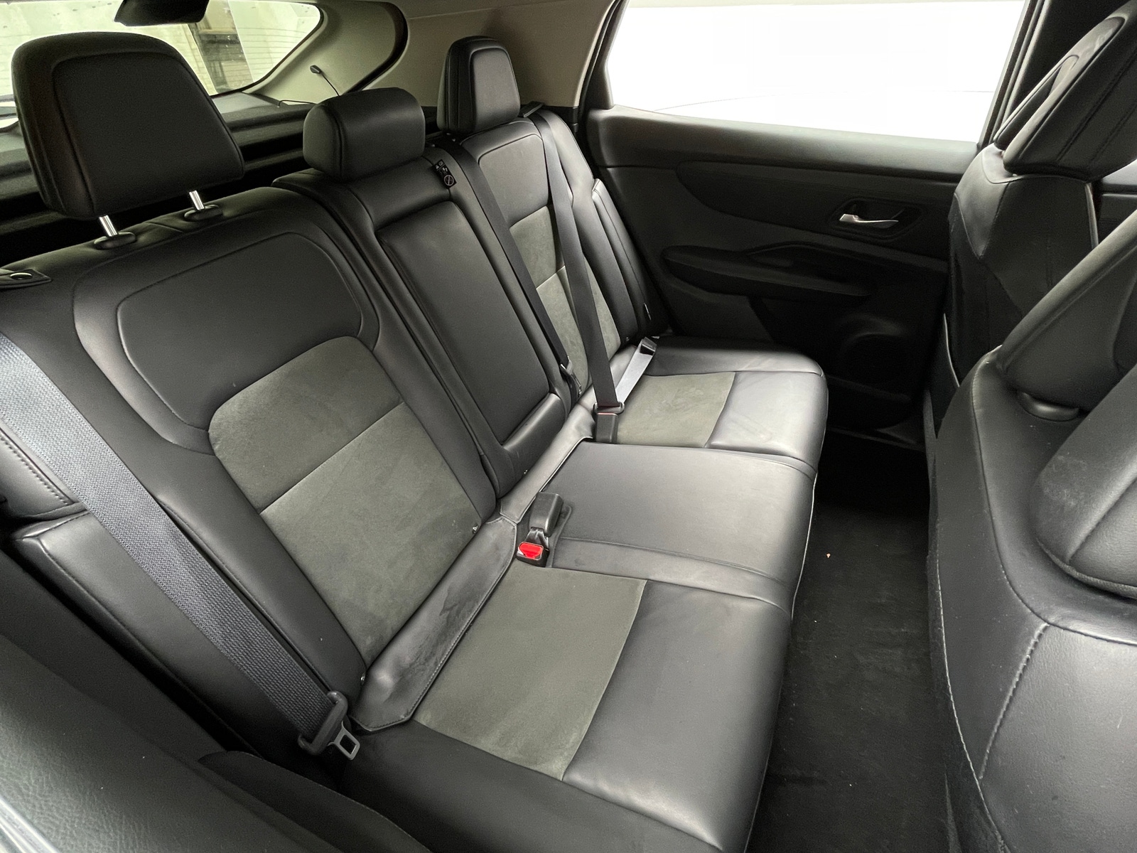 Thumbnail: 2023 Nissan Ariya - 5