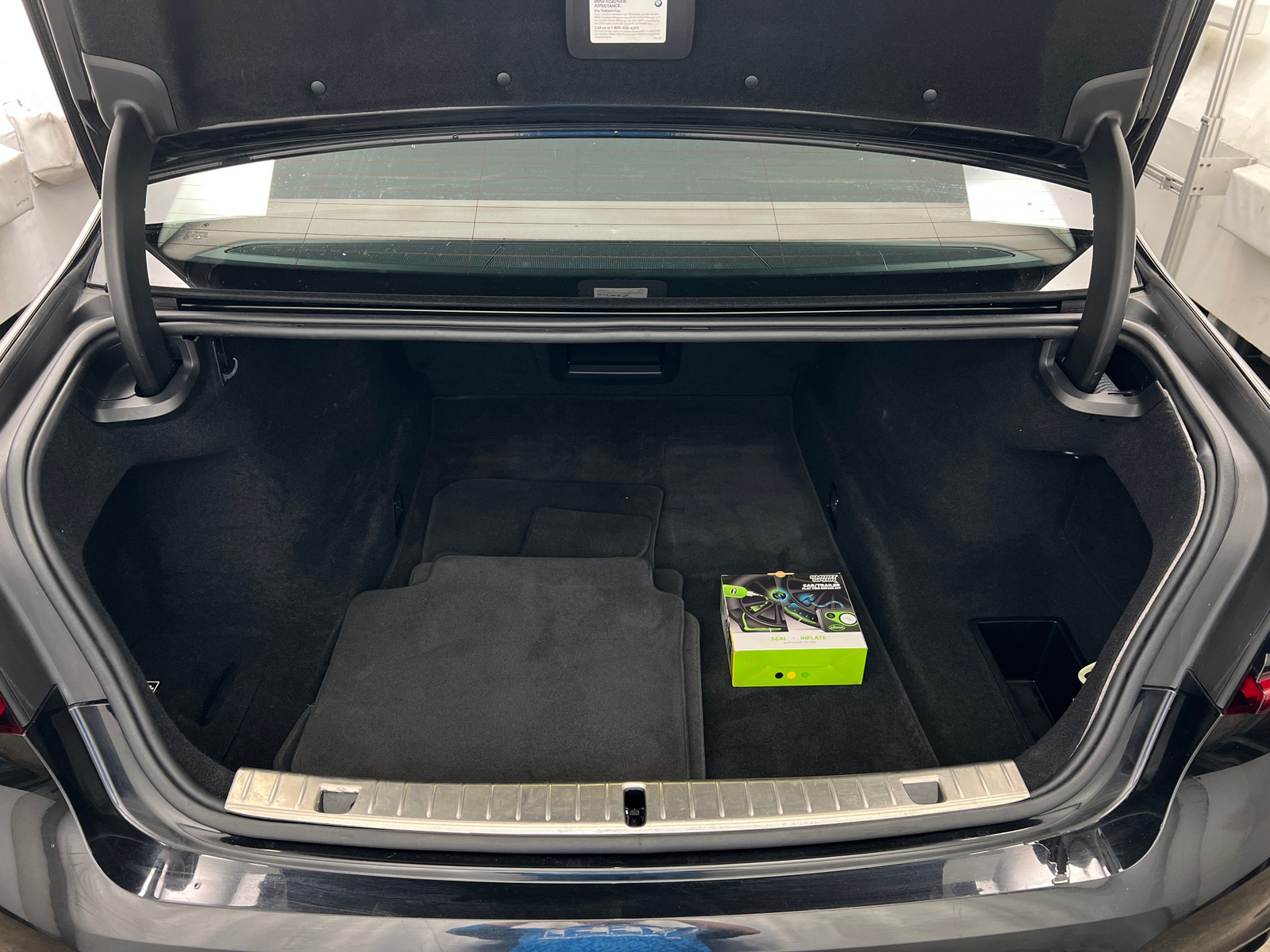 Thumbnail: 2022 BMW 7 Series - 6