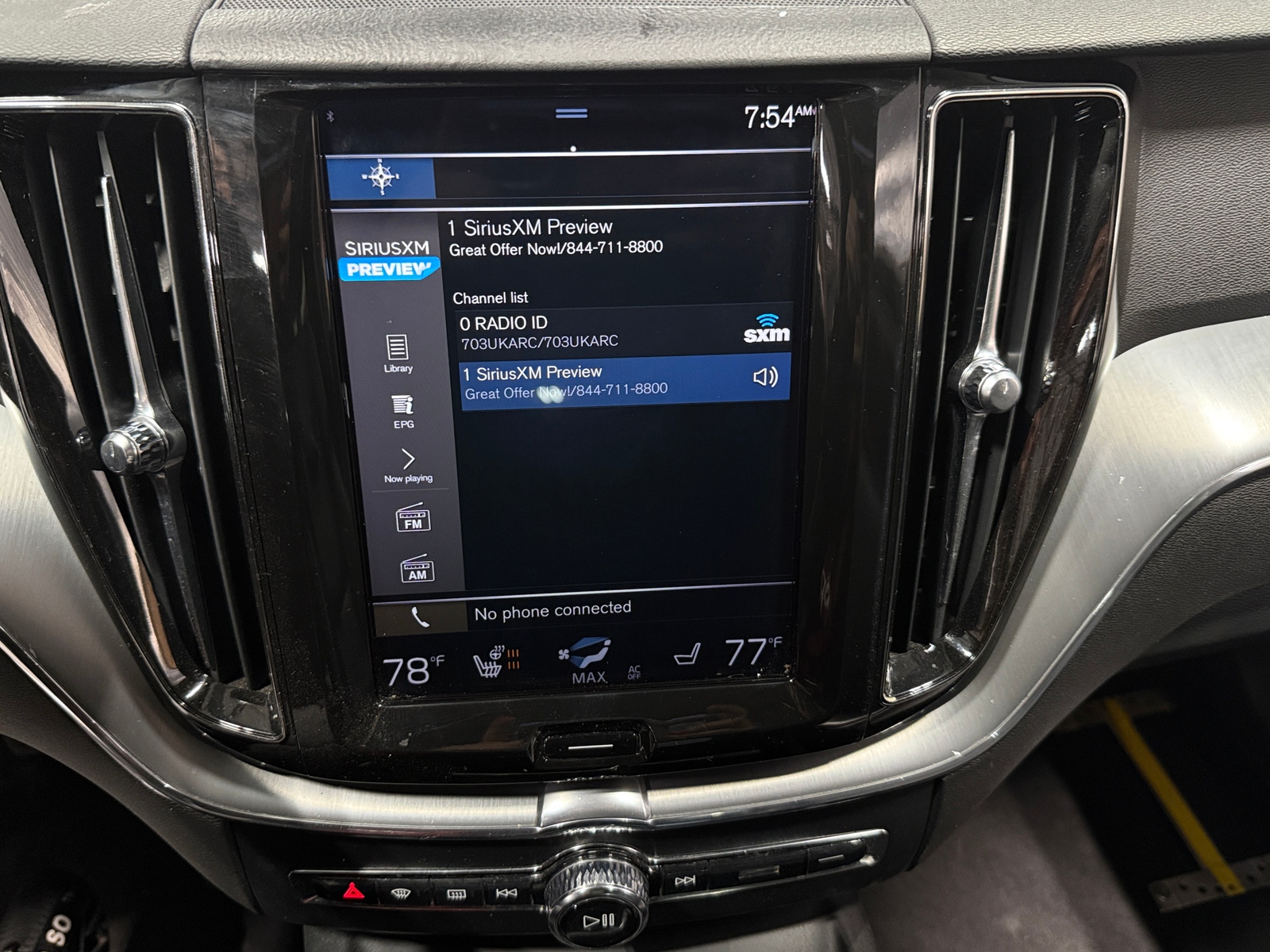 Thumbnail: 2018 Volvo XC60 - 3