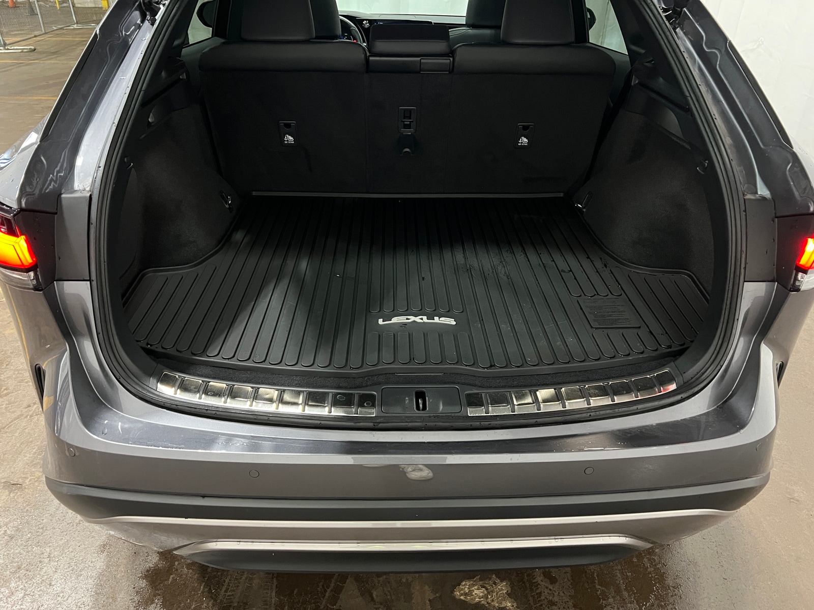 Thumbnail: 2023 Lexus RX - 6