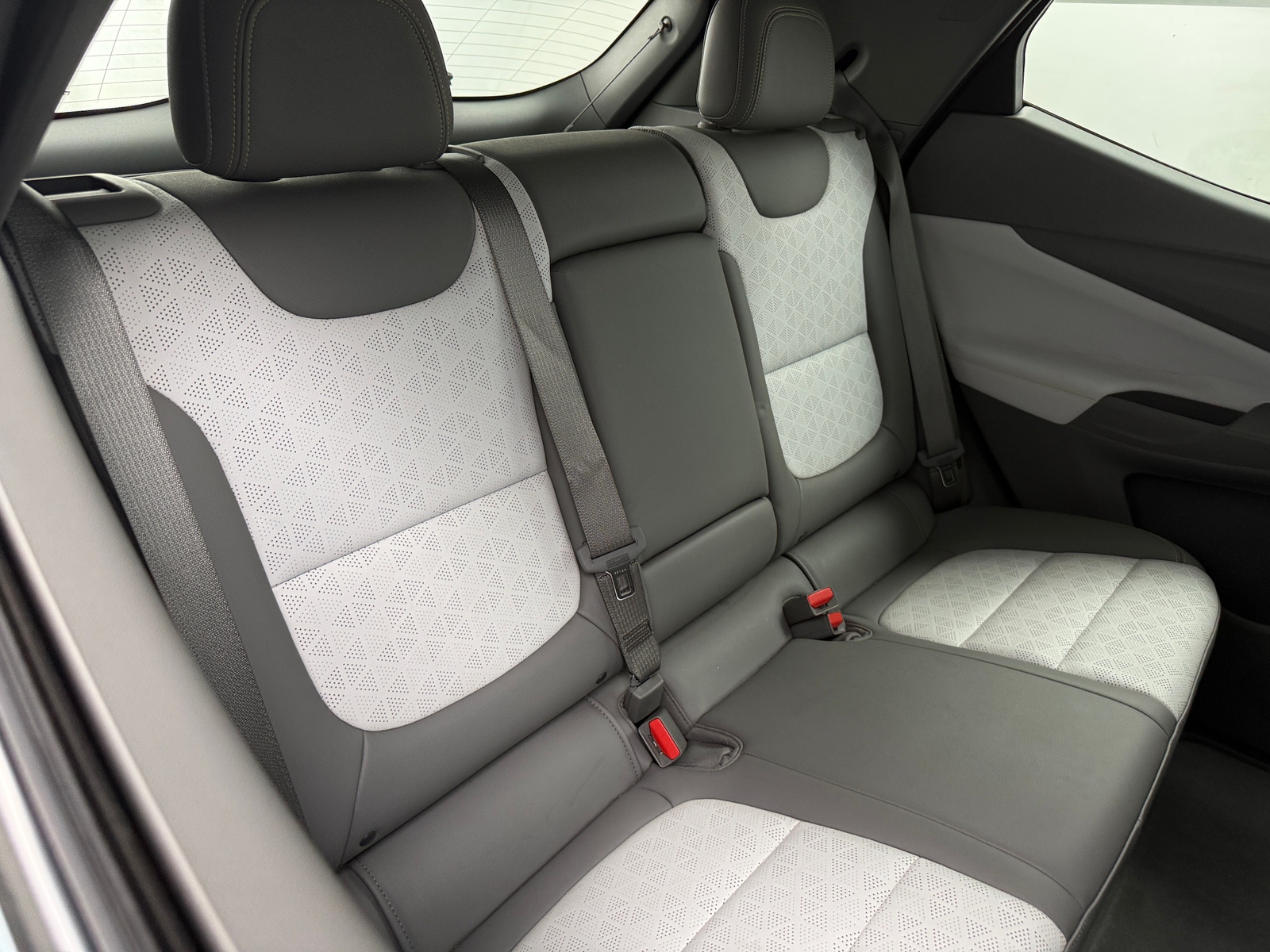 Thumbnail: 2023 Chevrolet Bolt EUV - 5