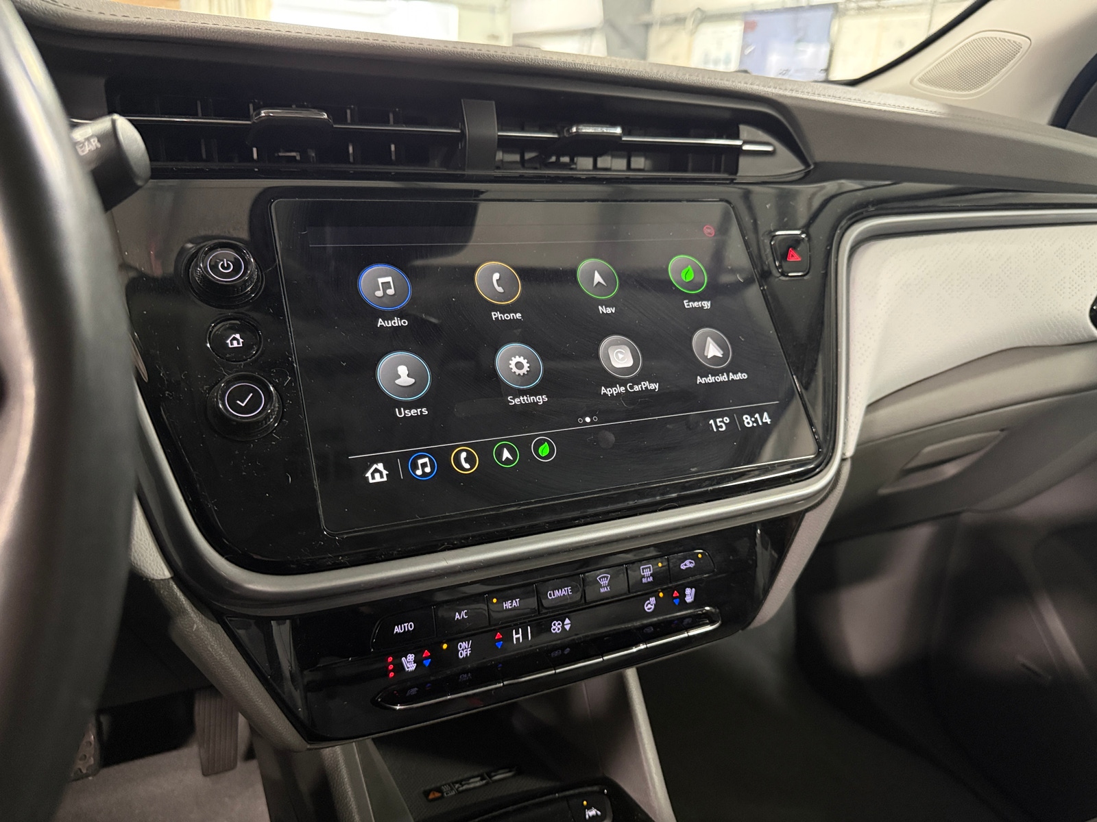 Thumbnail: 2023 Chevrolet Bolt EUV - 3