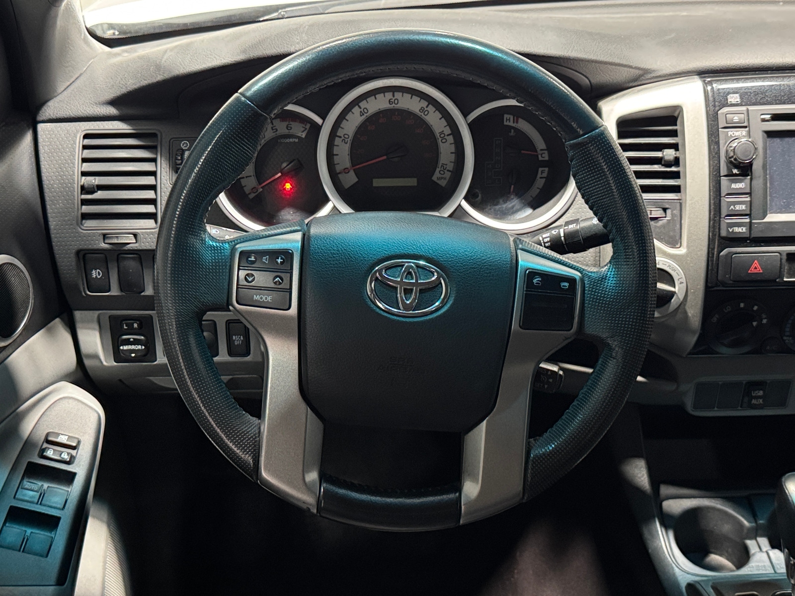 Thumbnail: 2013 Toyota Tacoma - 5