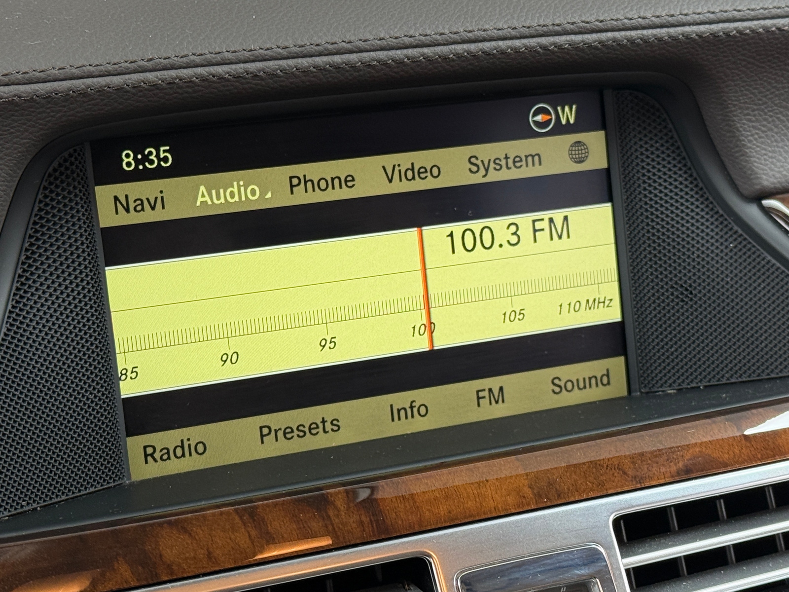 Thumbnail: 2012 Mercedes-Benz CLS - 3