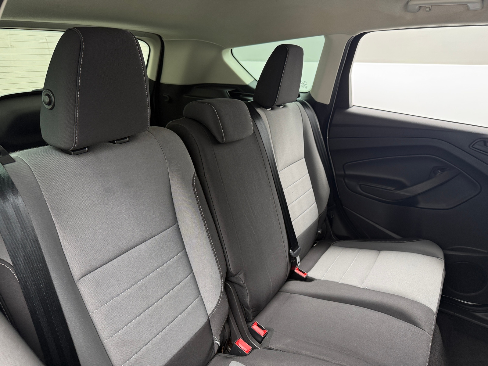 Thumbnail: 2019 Ford Escape - 6