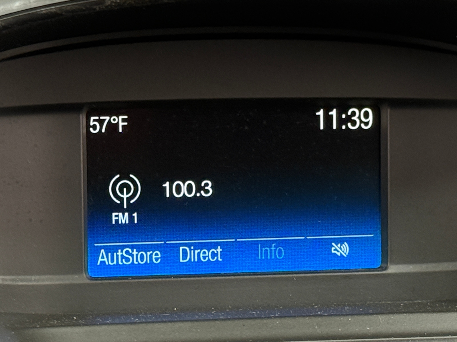 Thumbnail: 2019 Ford Escape - 4