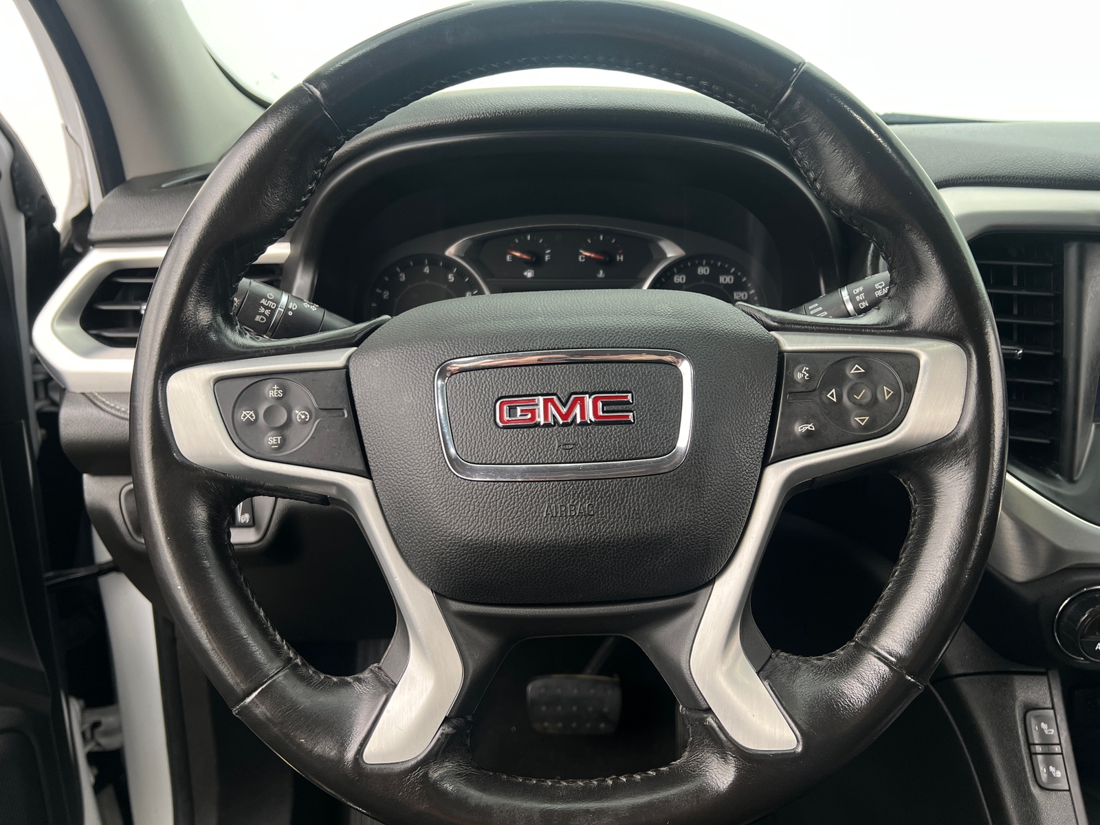 Thumbnail: 2018 GMC Acadia - 4