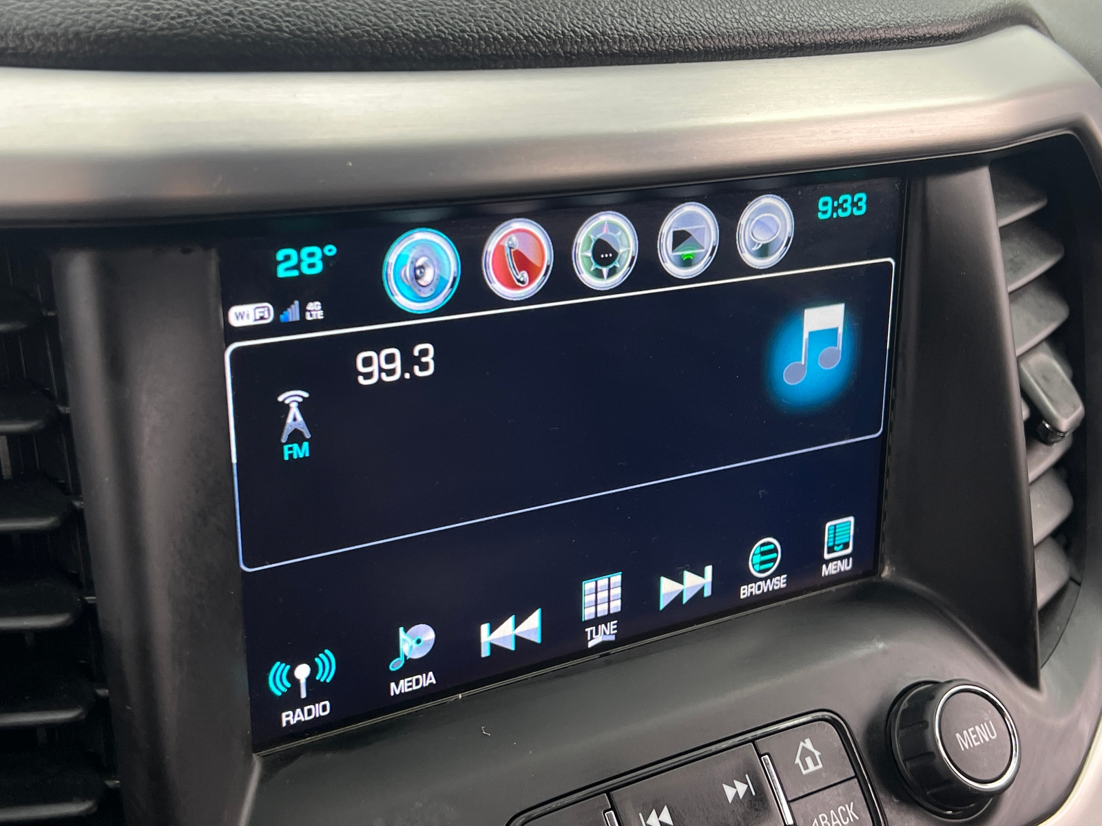 Thumbnail: 2018 GMC Acadia - 3