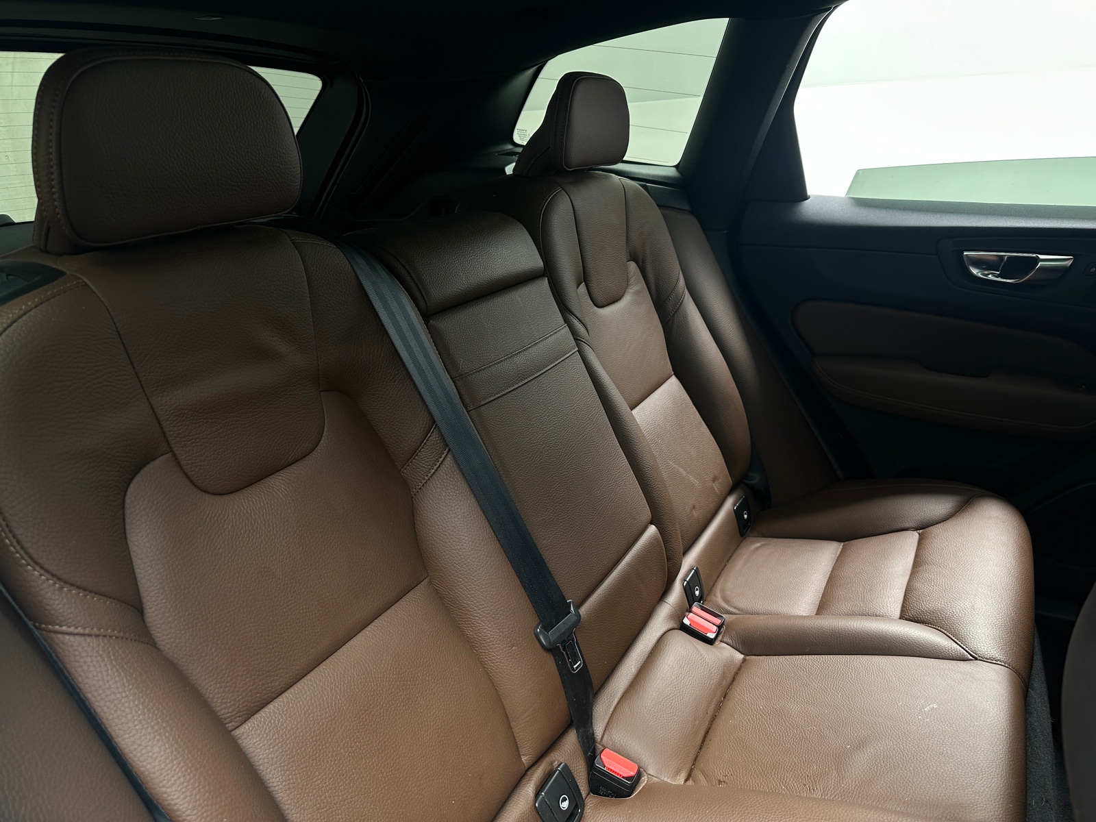 Thumbnail: 2021 Volvo XC60 - 5