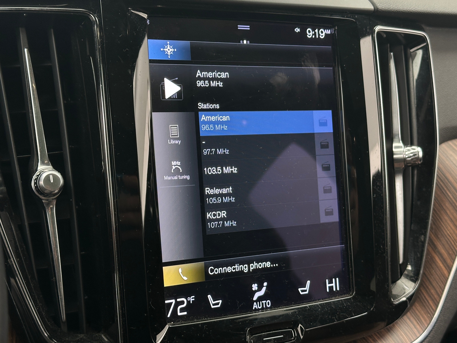 Thumbnail: 2021 Volvo XC60 - 3