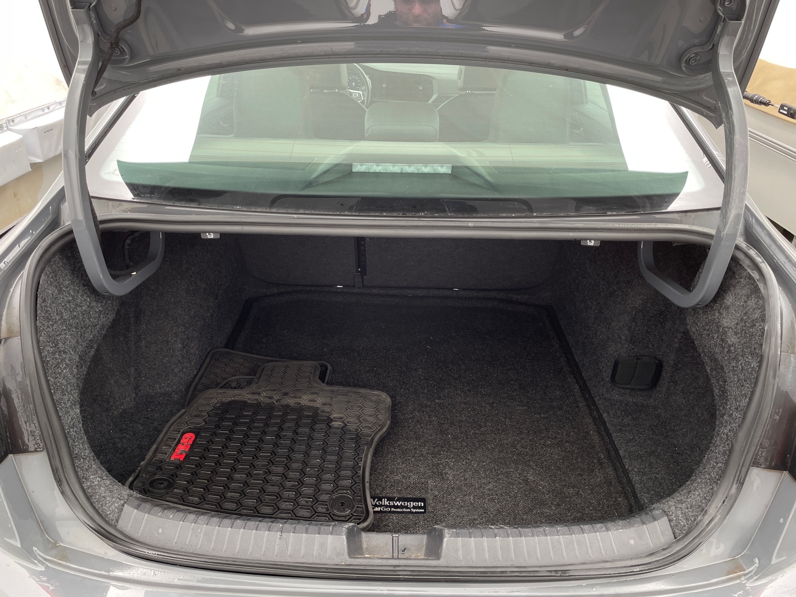 Thumbnail: 2019 Volkswagen Jetta - 6