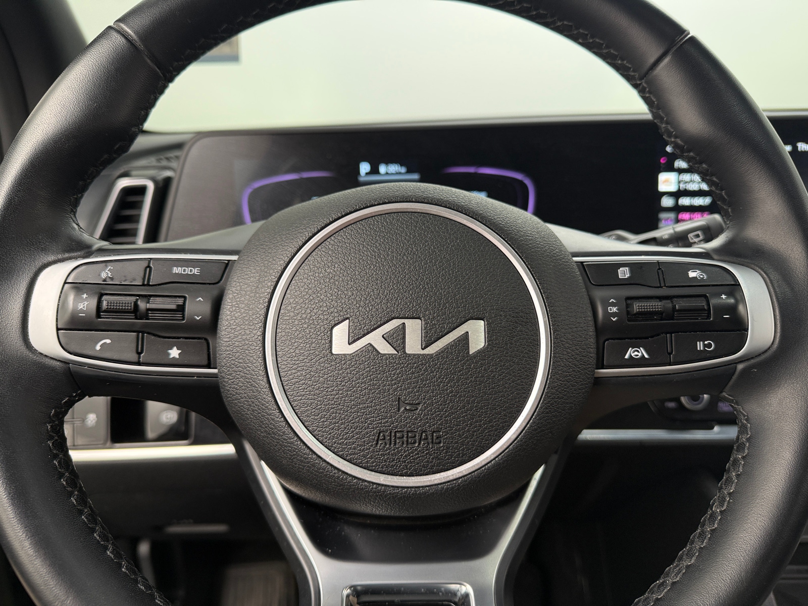 Thumbnail: 2023 Kia Sportage - 4