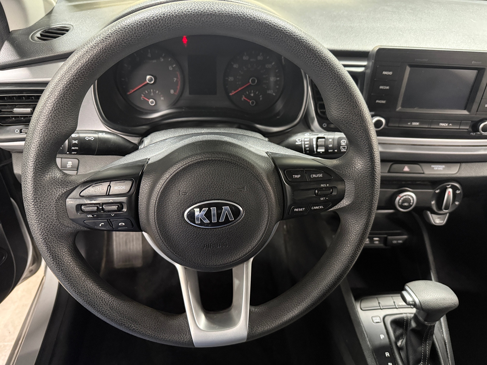 Thumbnail: 2018 Kia Rio - 5