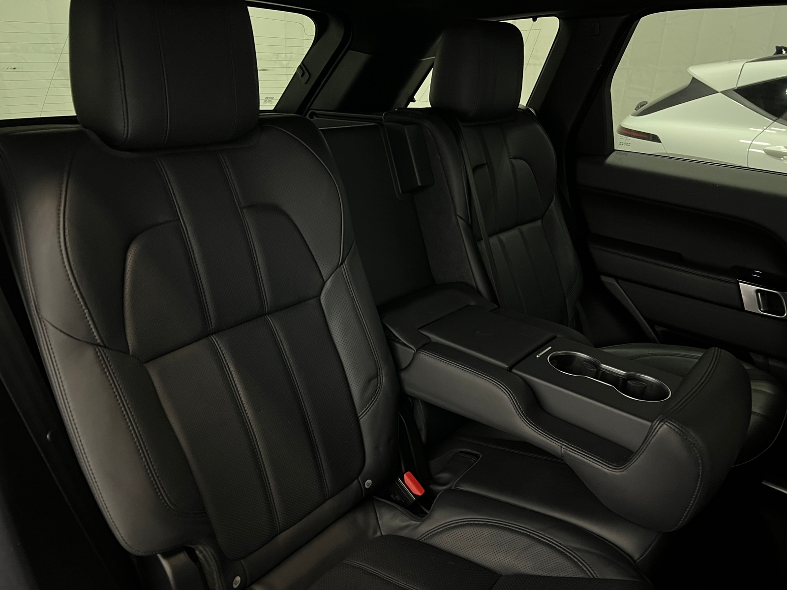 Thumbnail: 2017 Land Rover Range Rover Sport - 5