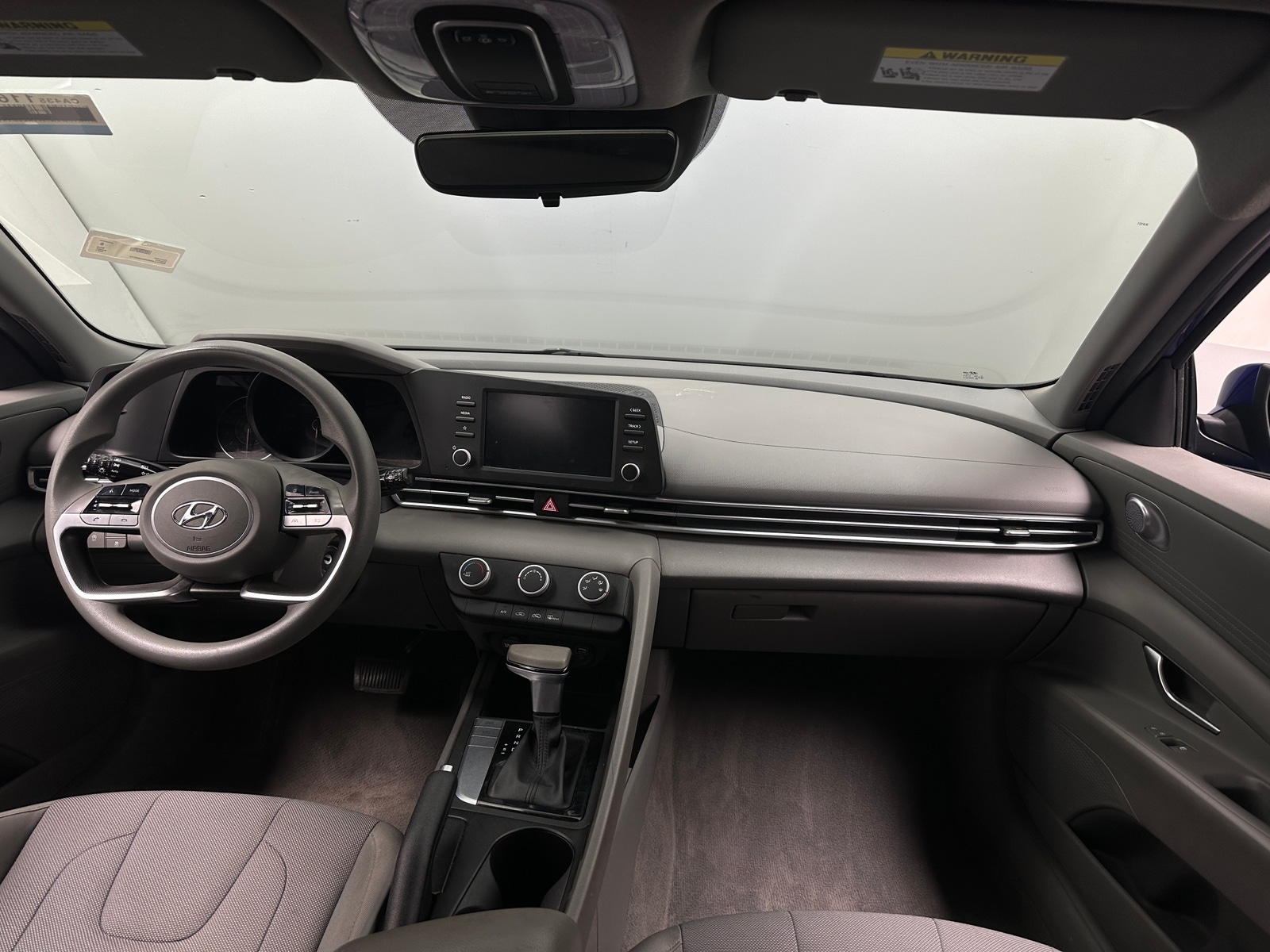 Thumbnail: 2021 Hyundai Elantra - 3