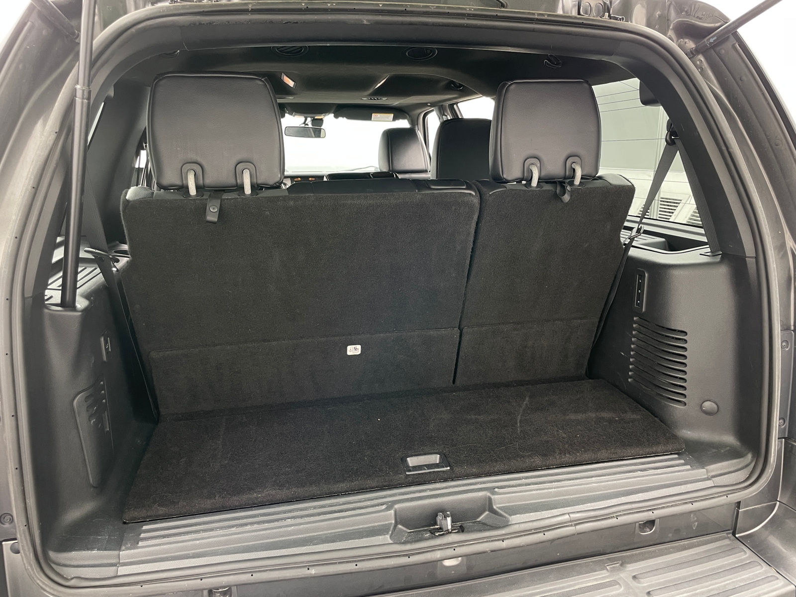 Thumbnail: 2016 Ford Expedition - 6