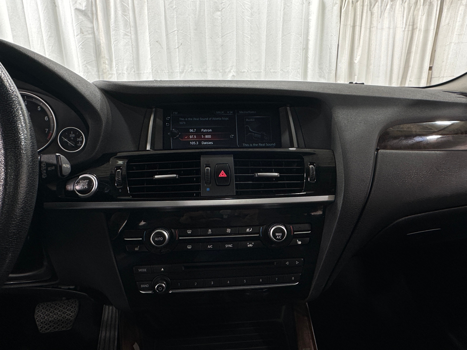 Thumbnail: 2017 BMW X3 - 3