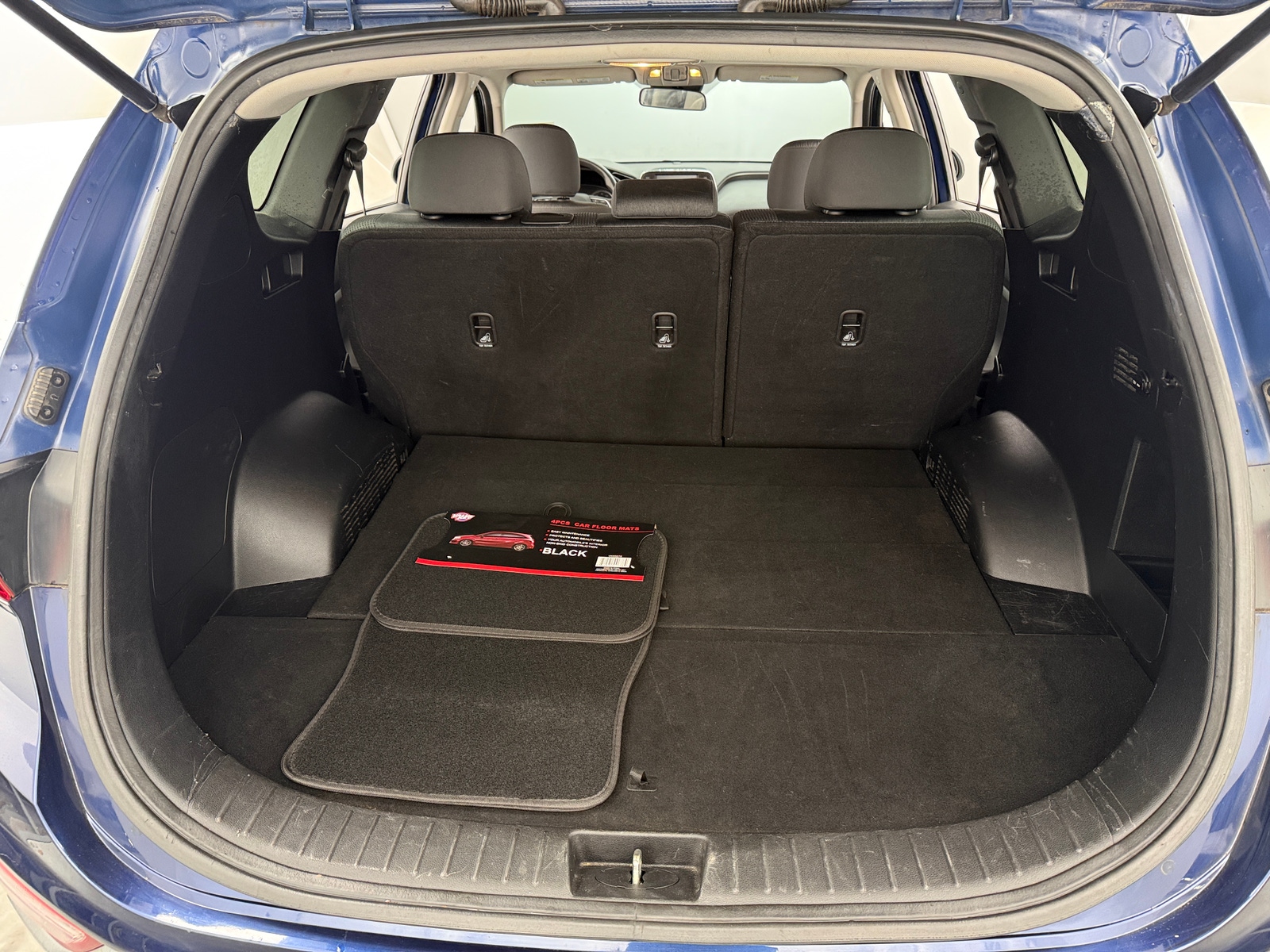 Thumbnail: 2019 Hyundai Santa Fe - 7