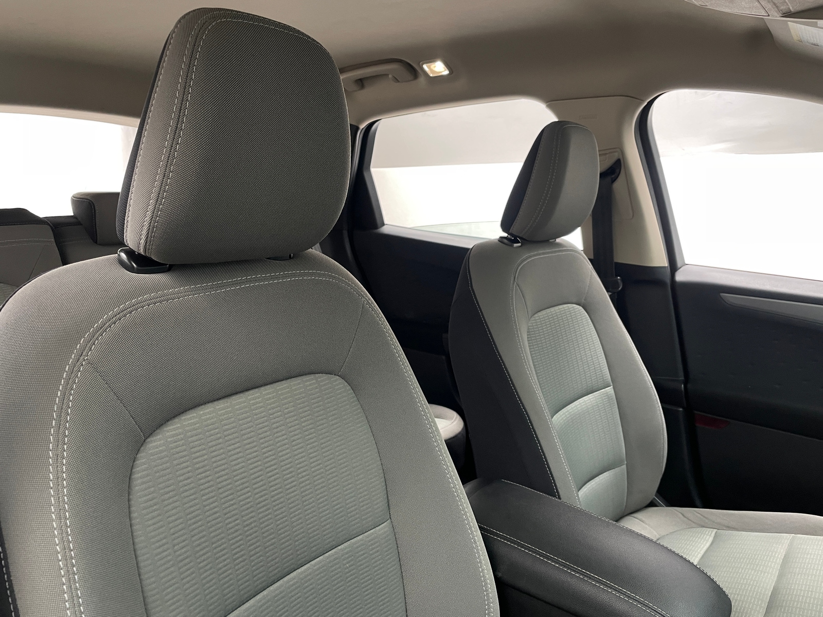 Thumbnail: 2020 Ford Escape - 2