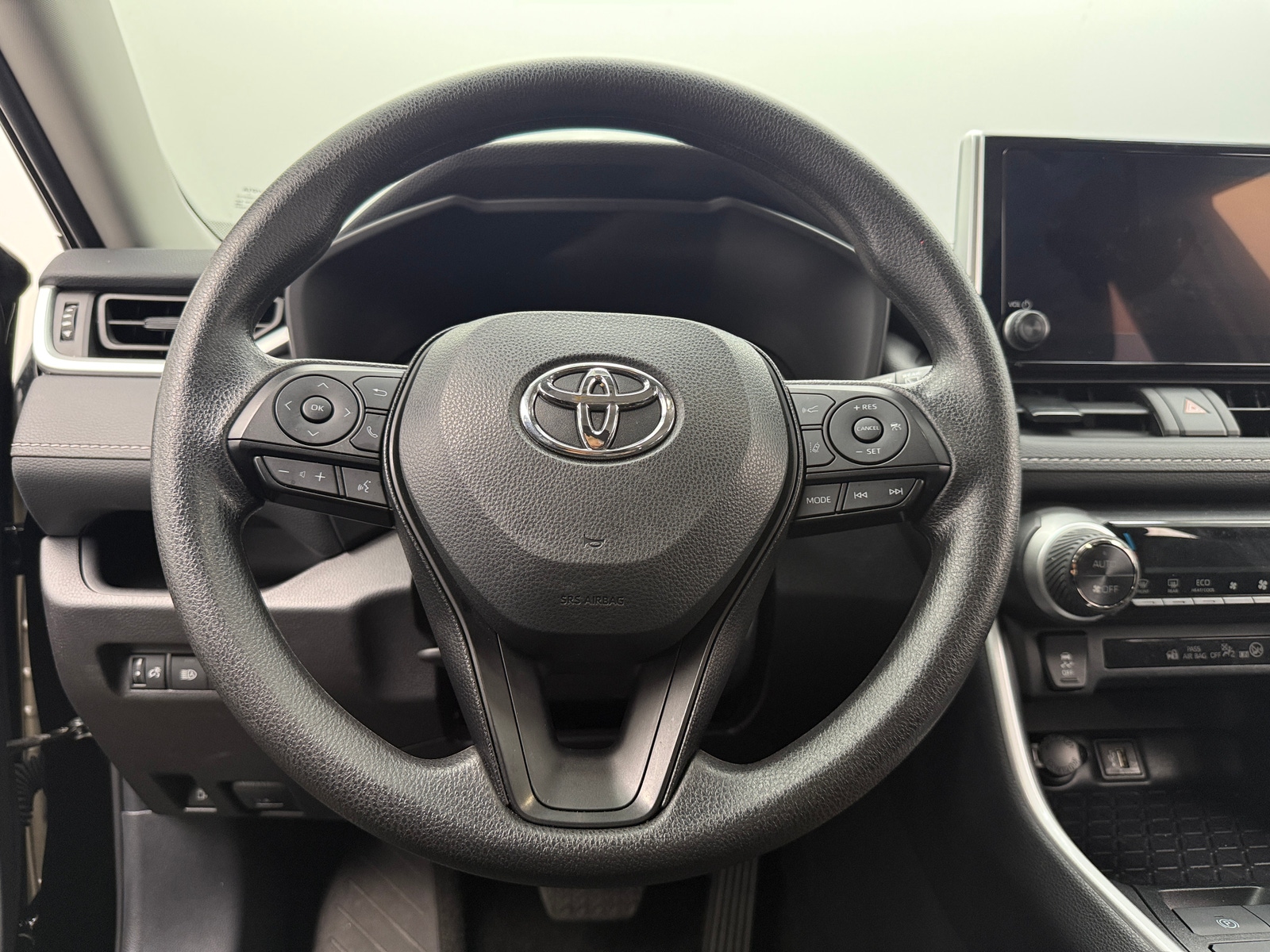 Thumbnail: 2025 Toyota RAV4 - 5