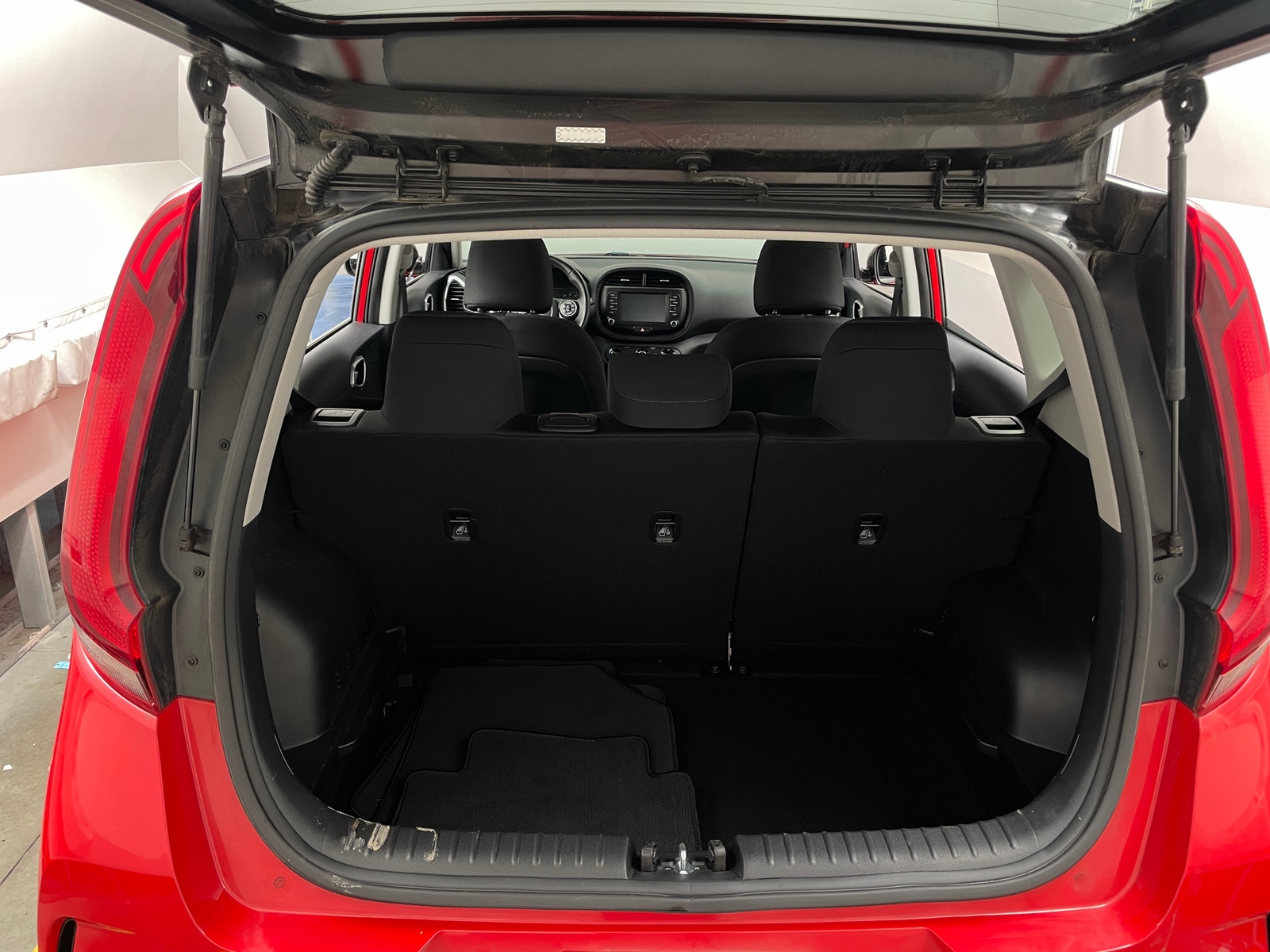 Thumbnail: 2020 Kia Soul - 7