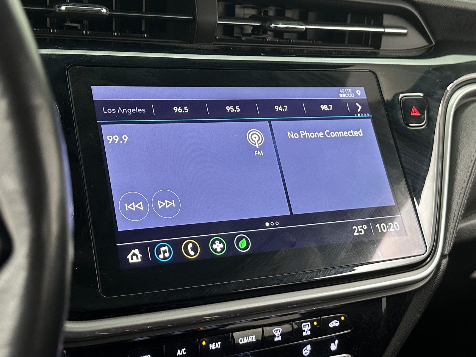 Thumbnail: 2022 Chevrolet Bolt EUV - 4