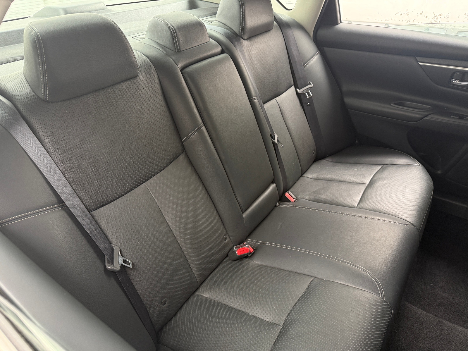 Thumbnail: 2017 Nissan Altima - 5