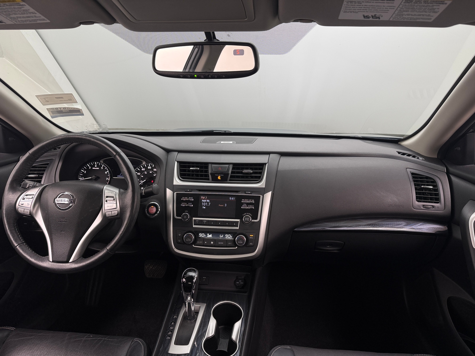 Thumbnail: 2017 Nissan Altima - 2