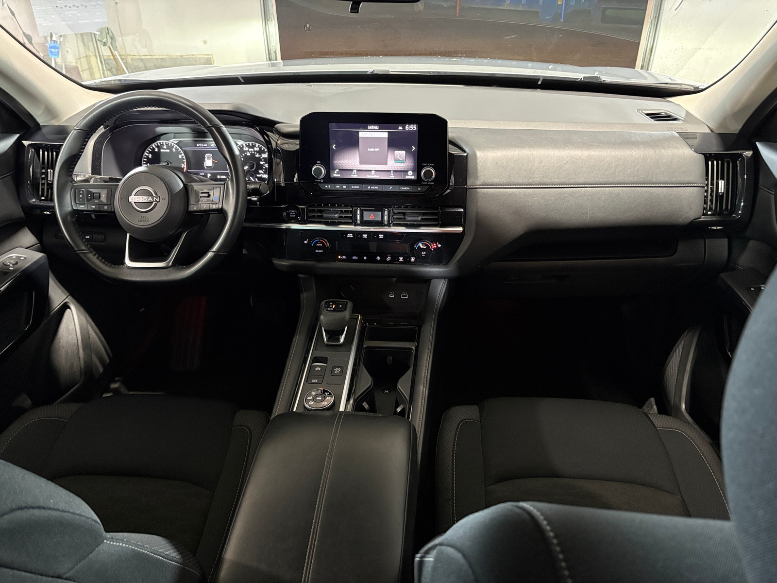 Thumbnail: 2025 Nissan Pathfinder - 3