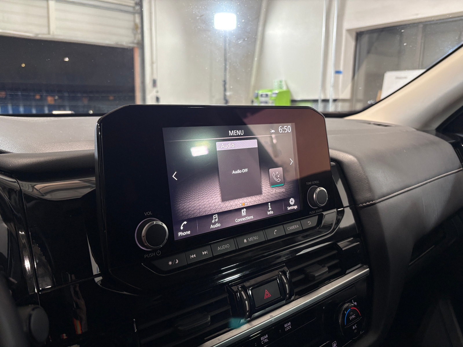 Thumbnail: 2025 Nissan Pathfinder - 4