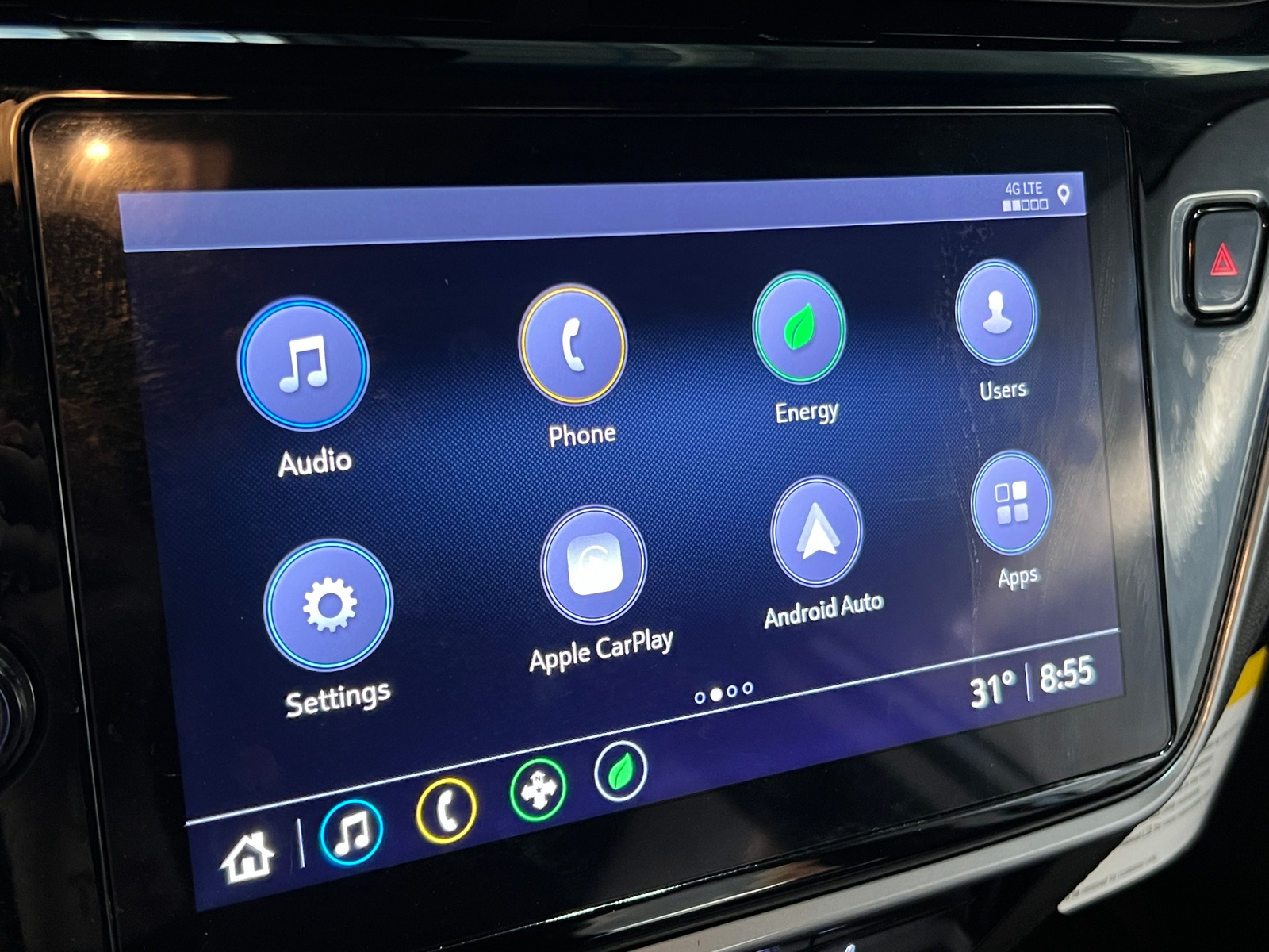 Thumbnail: 2022 Chevrolet Bolt EV - 3