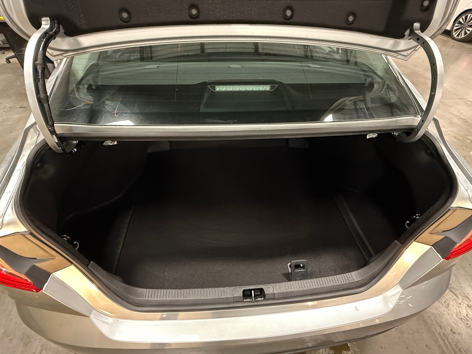 Thumbnail: 2025 Toyota Camry - 7