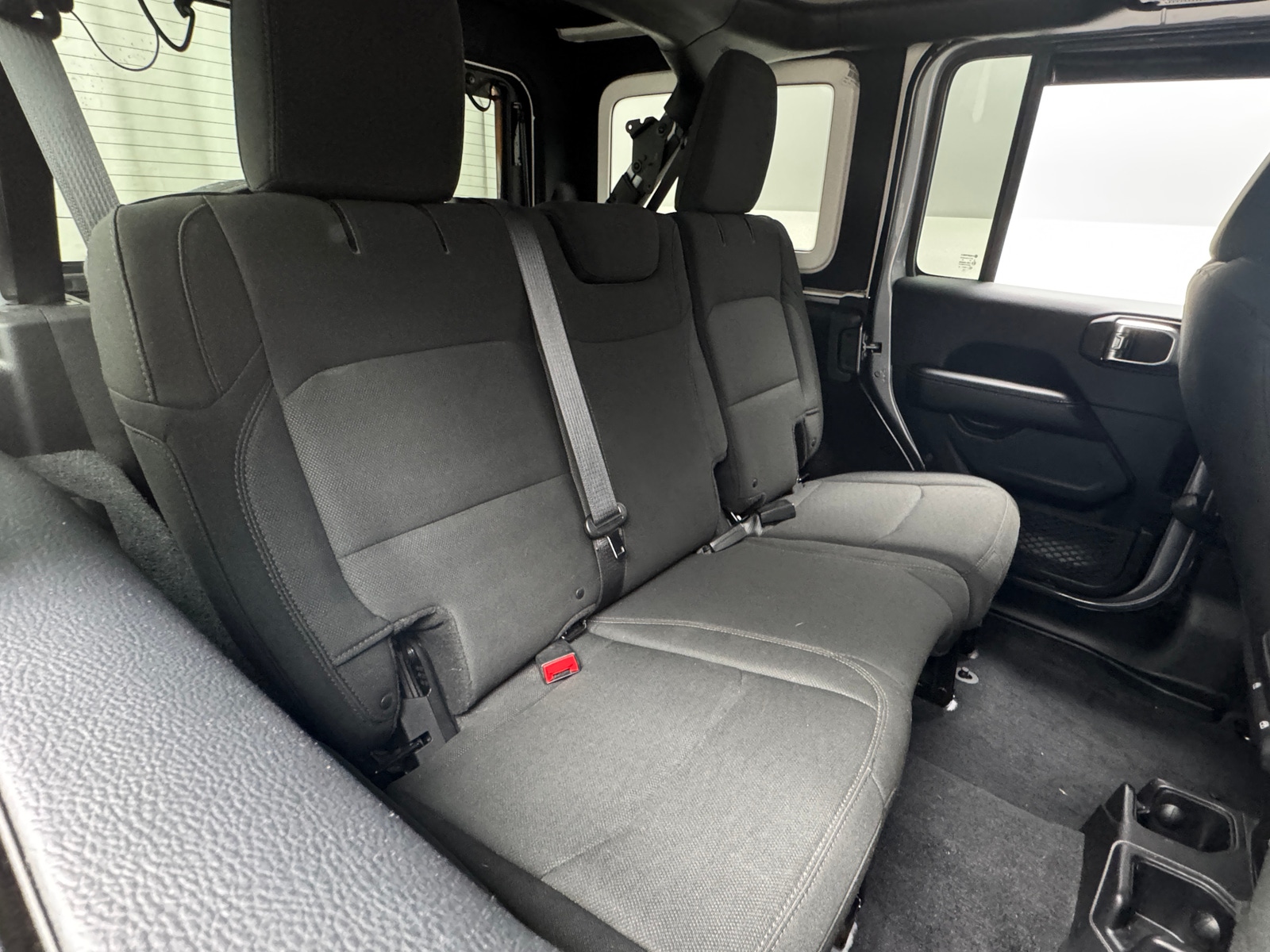 Thumbnail: 2018 Jeep Wrangler - 6