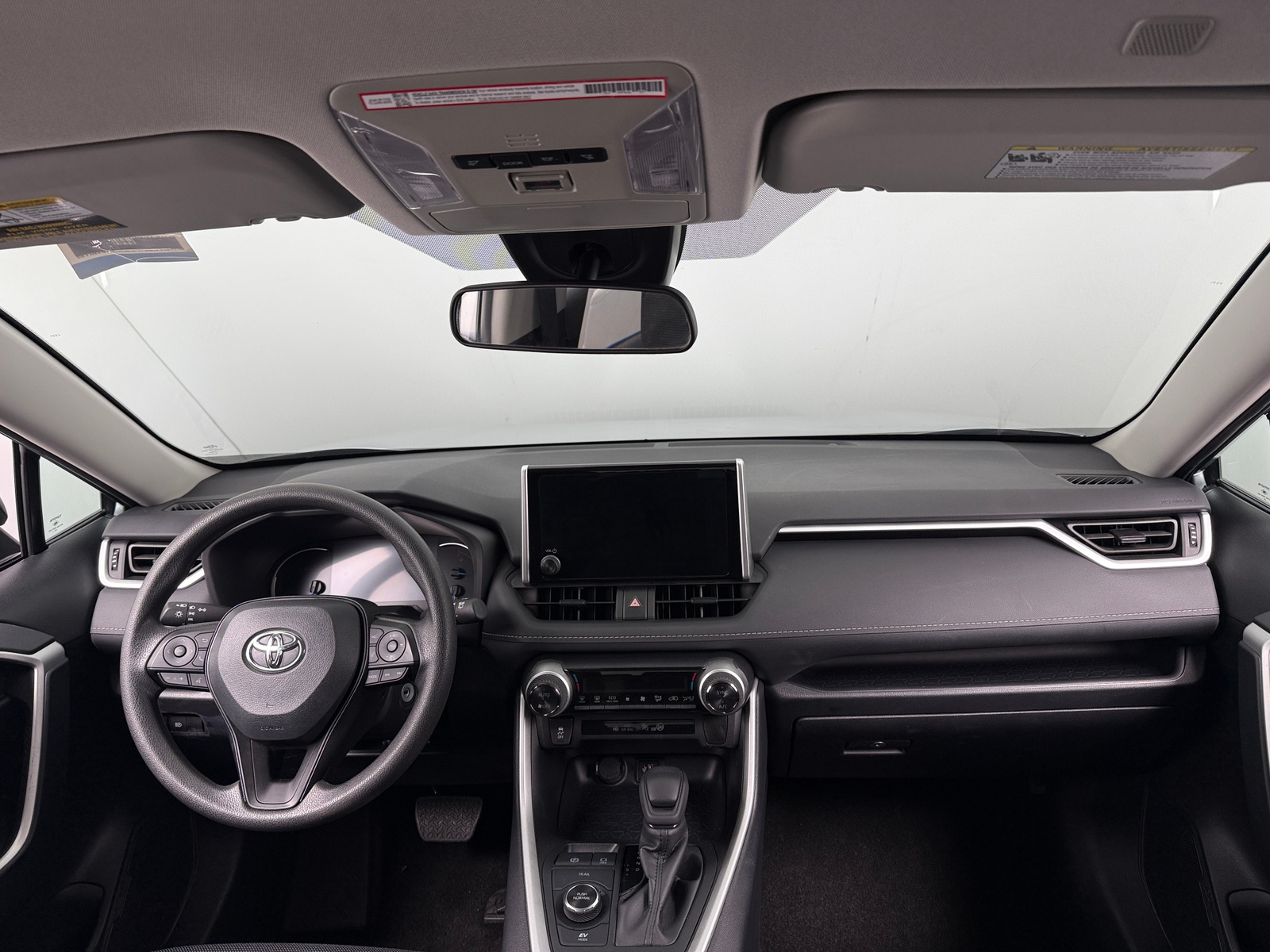 Thumbnail: 2025 Toyota RAV4 - 3