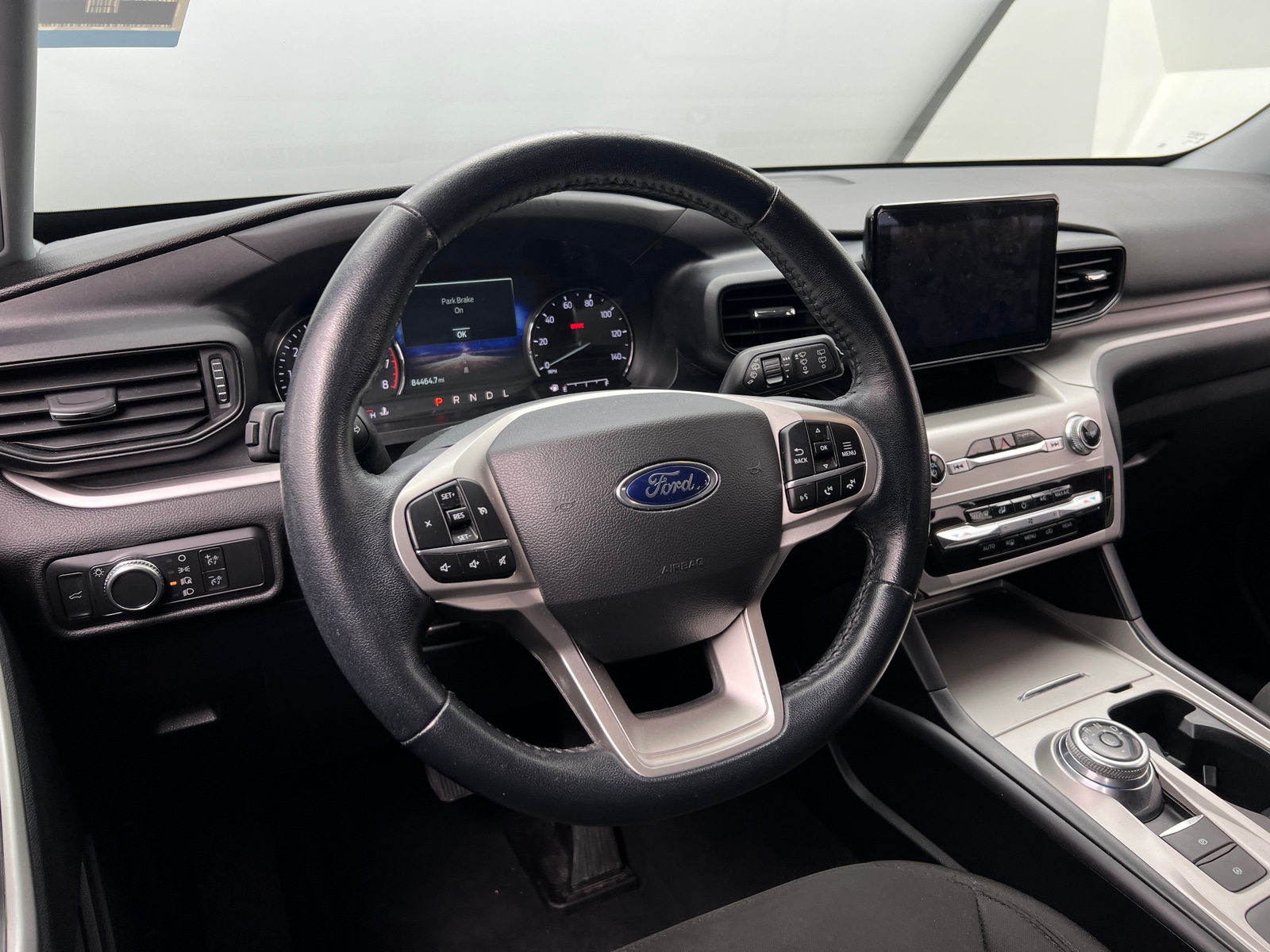 Thumbnail: 2022 Ford Explorer - 5