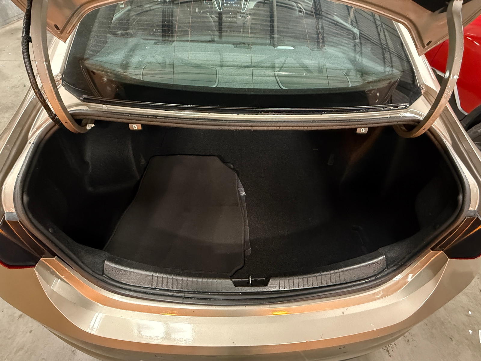 Thumbnail: 2024 Chevrolet Malibu - 6