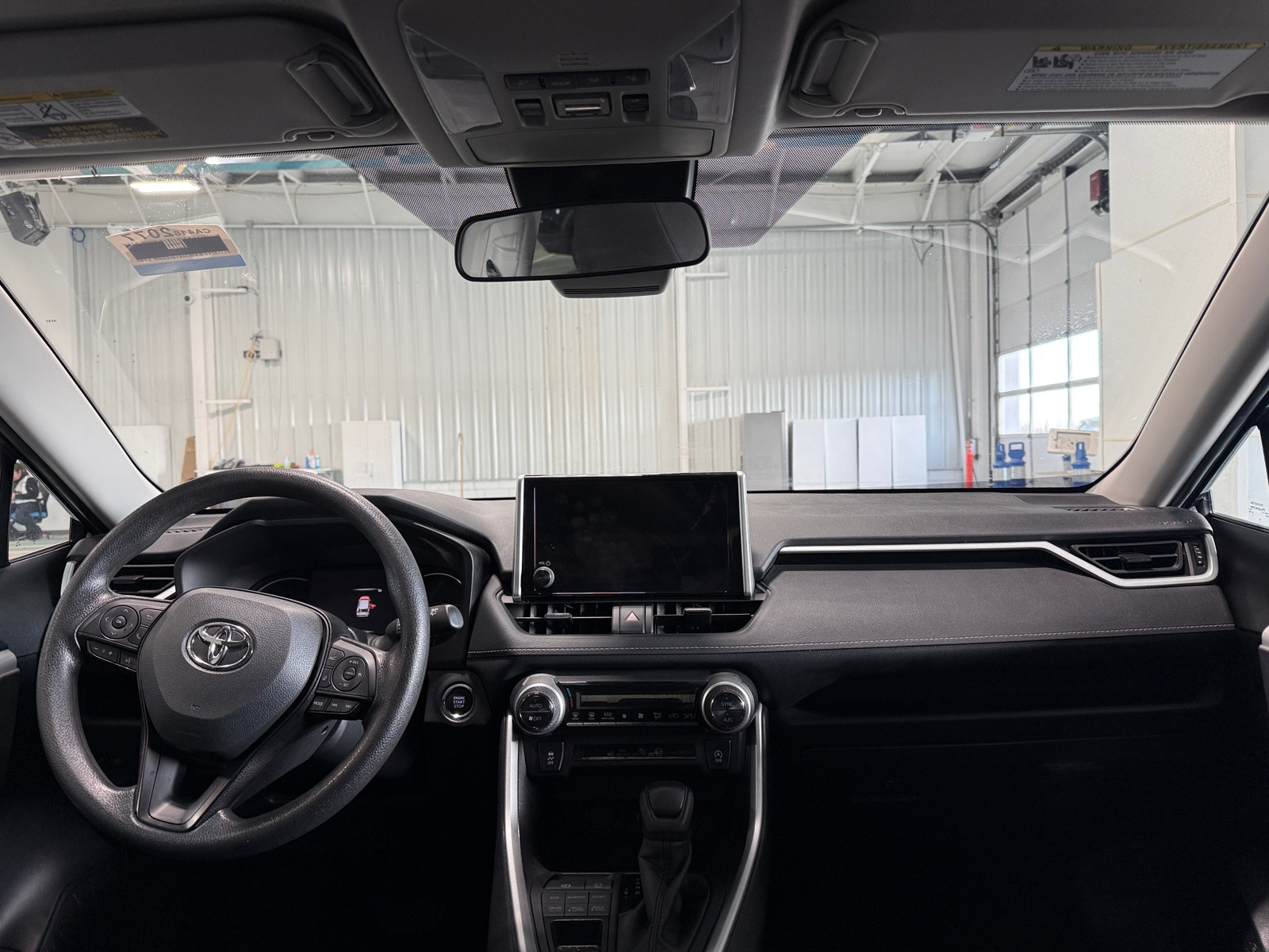 Thumbnail: 2025 Toyota RAV4 - 3