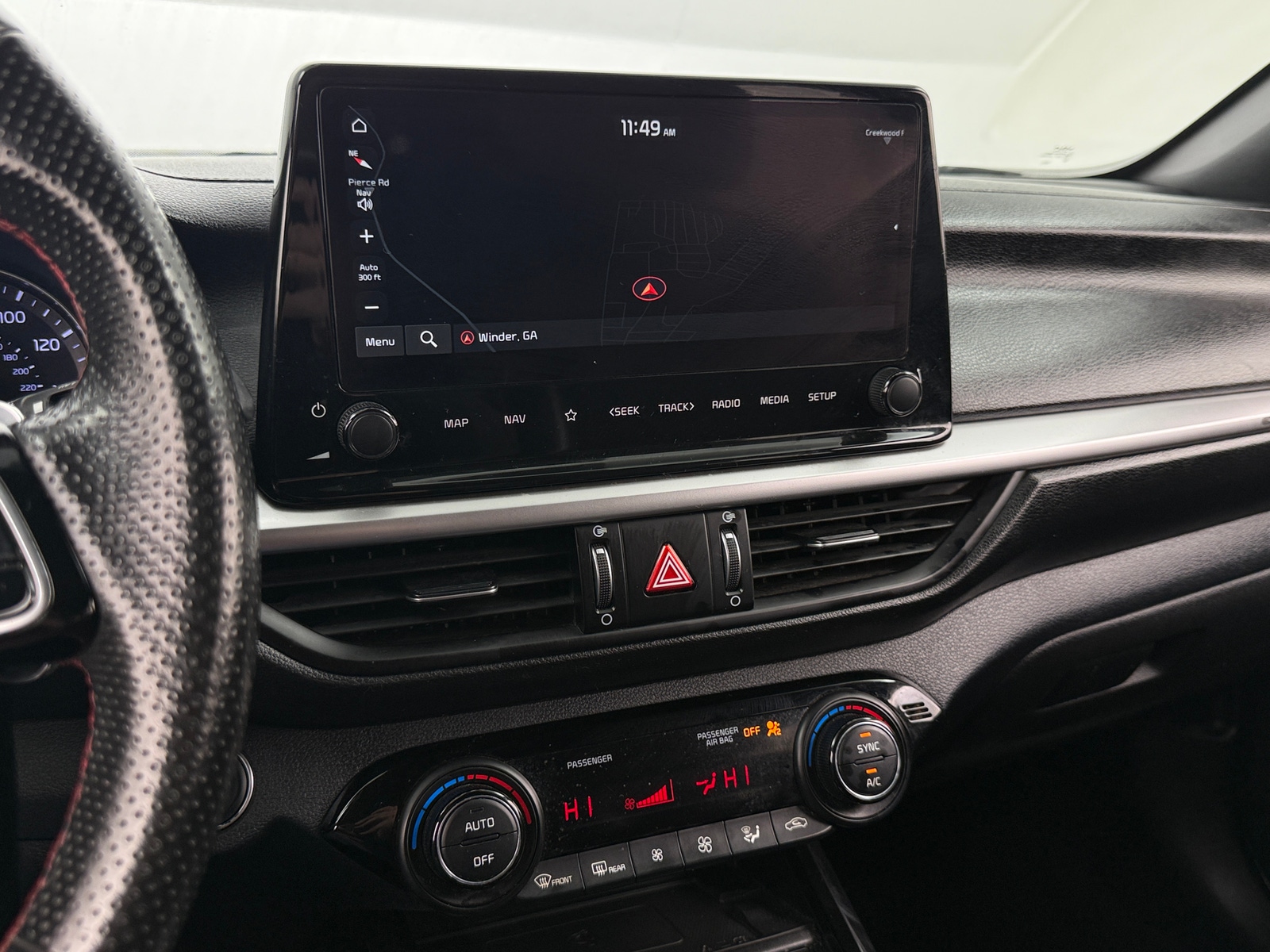 Thumbnail: 2023 Kia Forte - 4