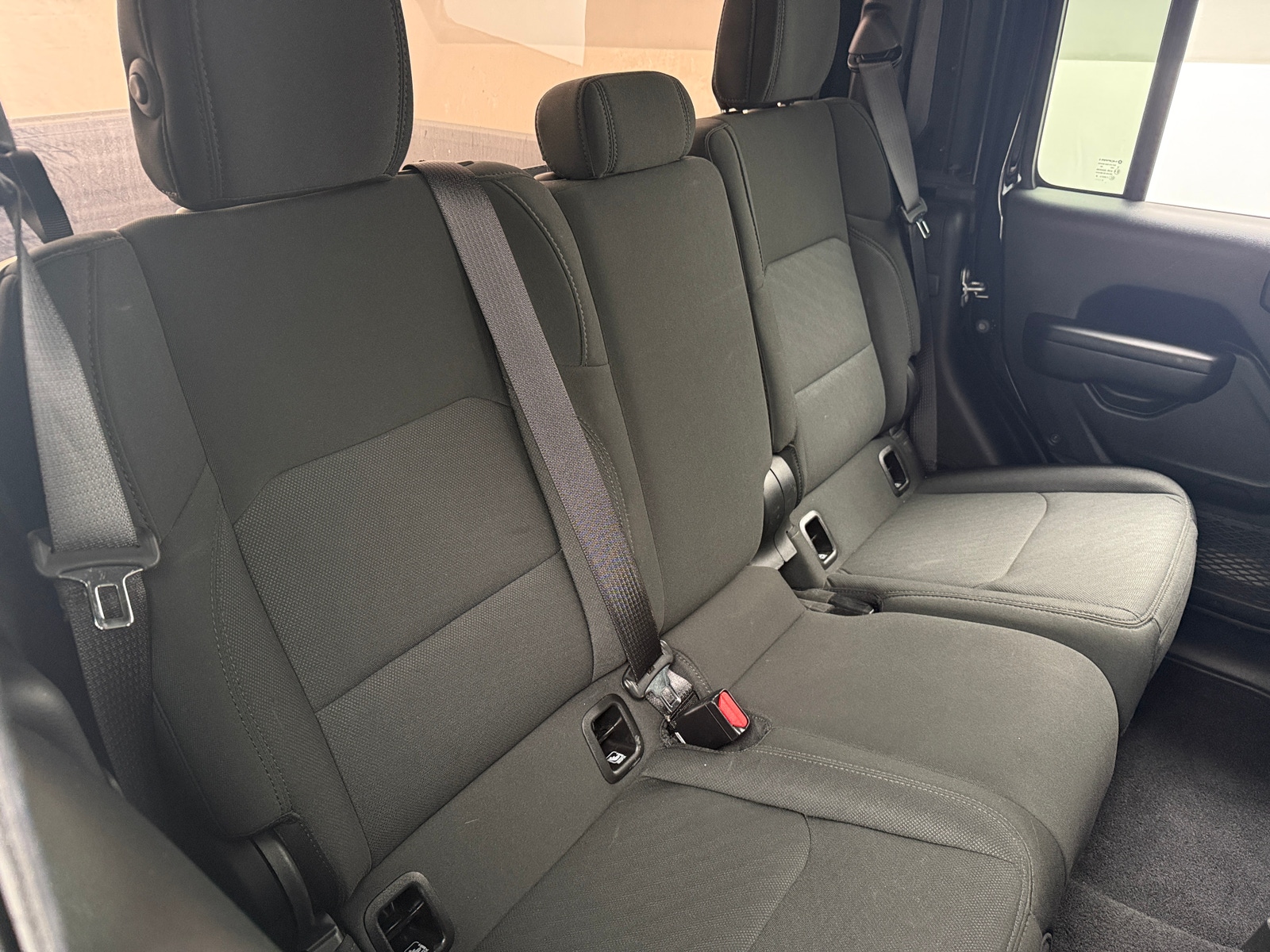 Thumbnail: 2021 Jeep Gladiator - 6