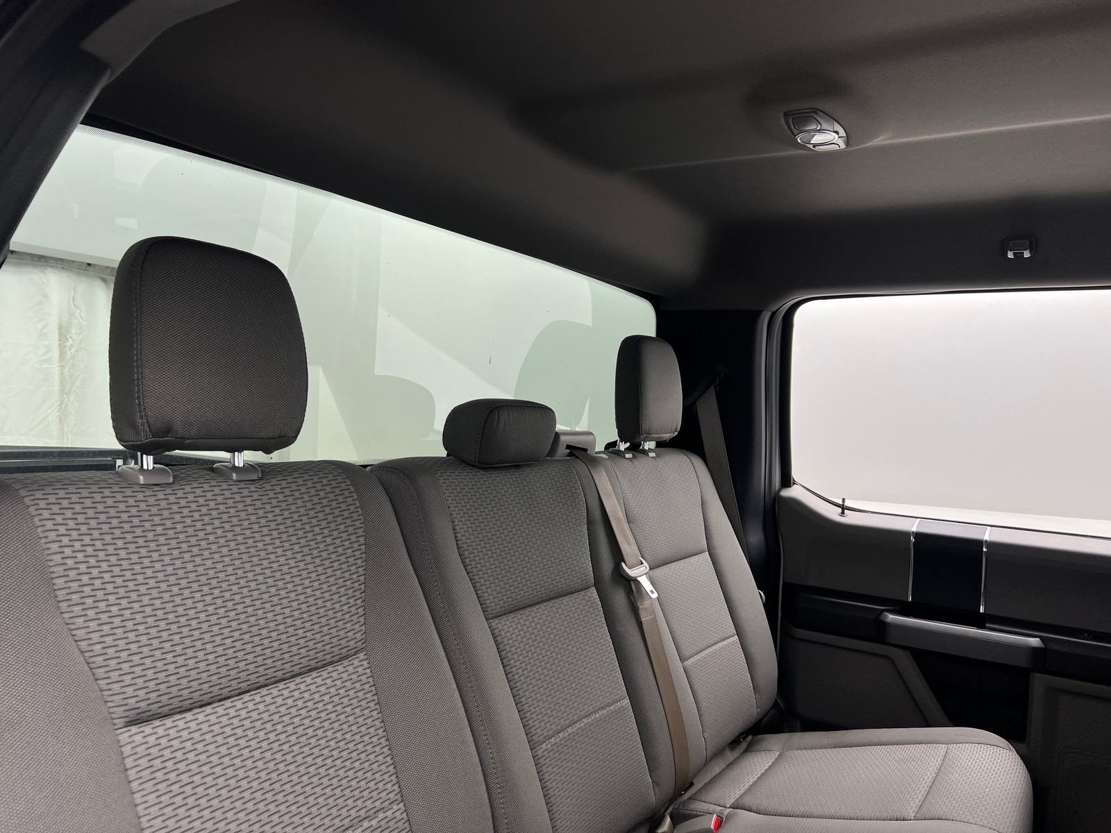 Thumbnail: 2019 Ford Econoline - 6