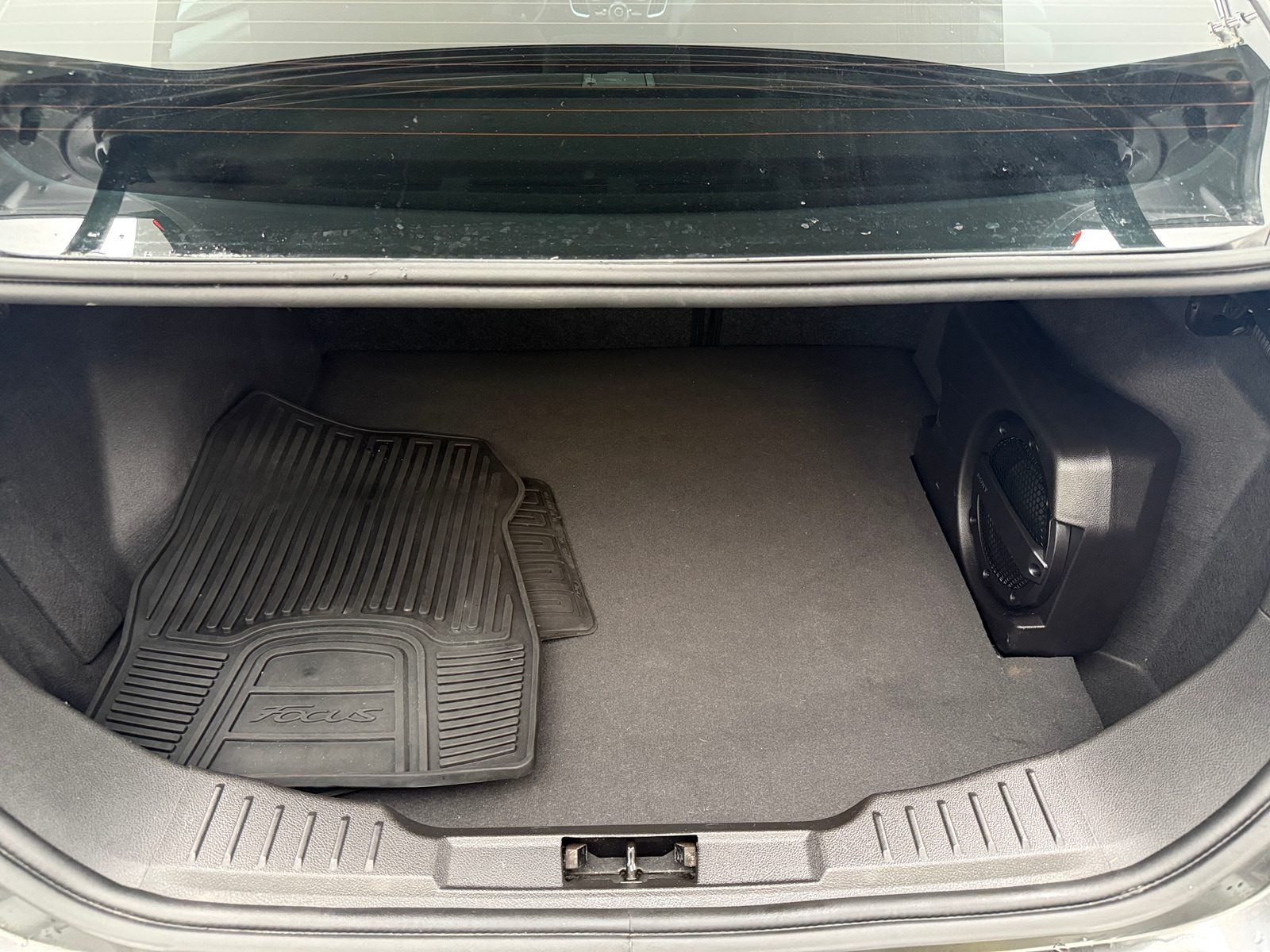 Thumbnail: 2018 Ford Focus - 7