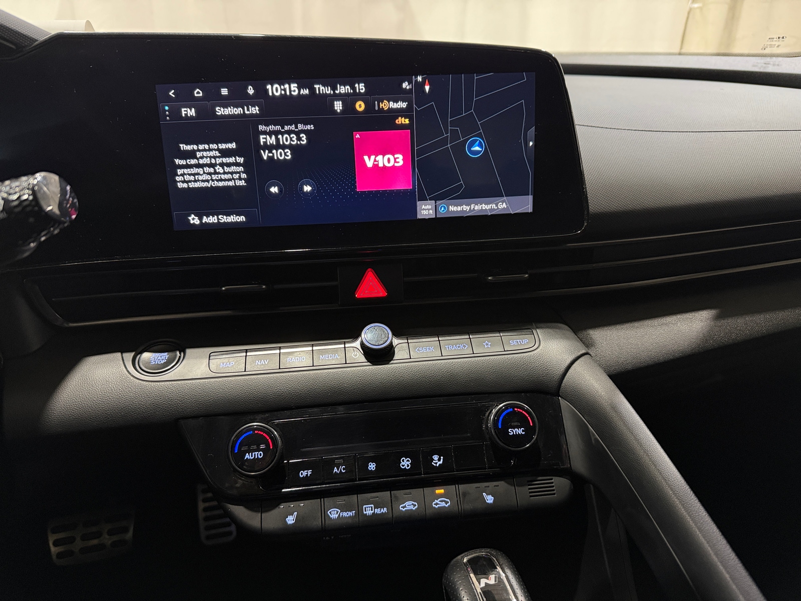 Thumbnail: 2023 Hyundai Elantra - 4