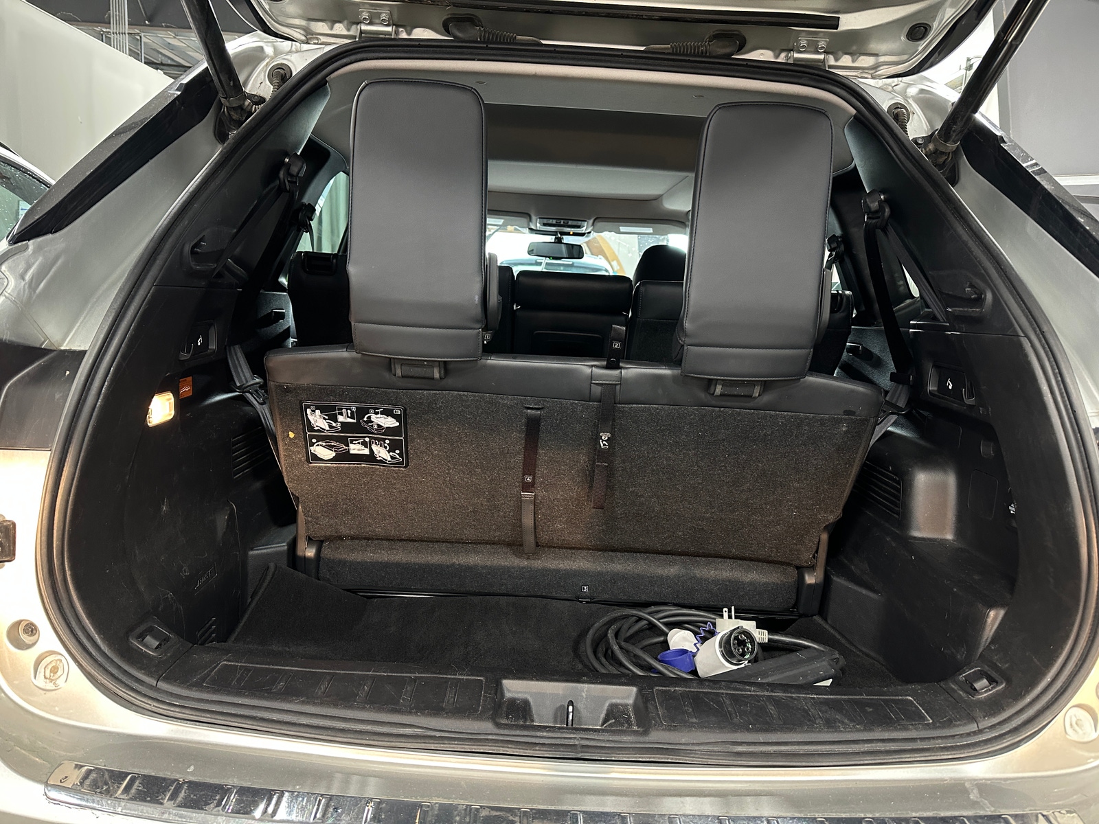 Thumbnail: 2023 Mitsubishi Outlander - 6